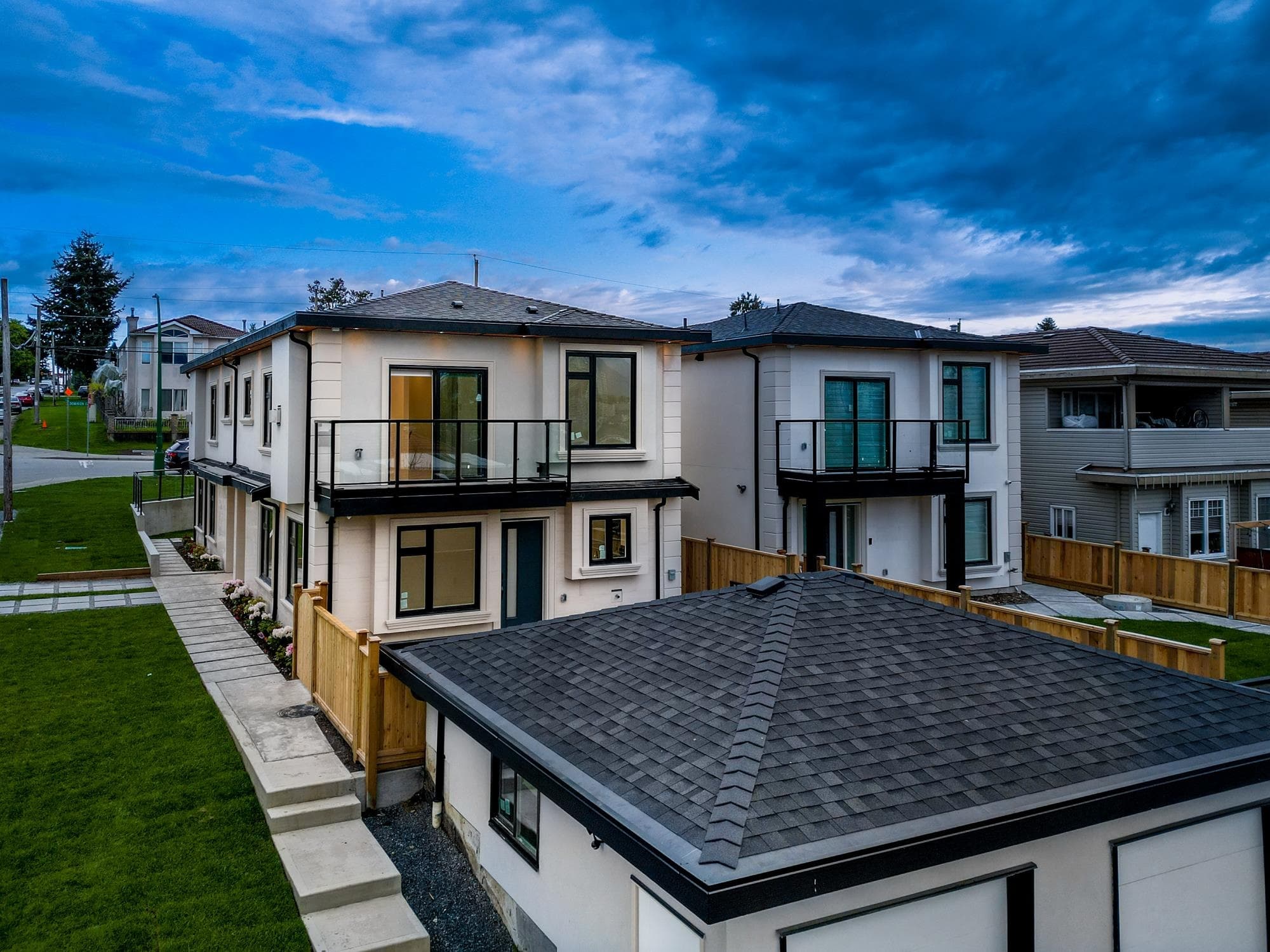 3087 Royal Oak Avenue, Burnaby, V5G 4H5 — photo 3