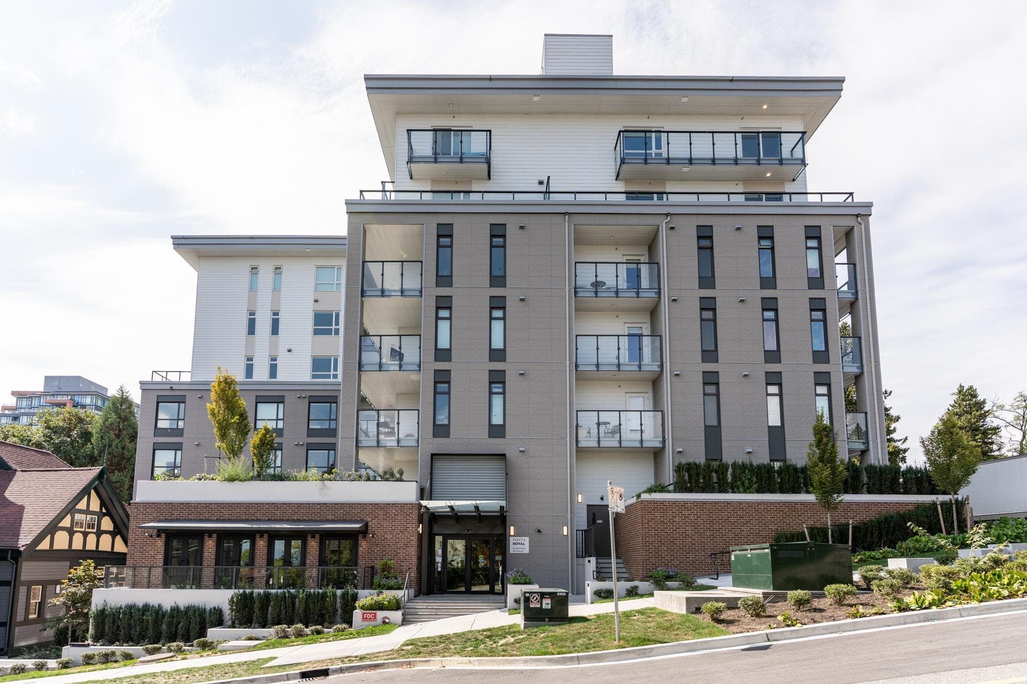 421 - 82 First Street, New Westminster, V3L 0L8 — photo 2