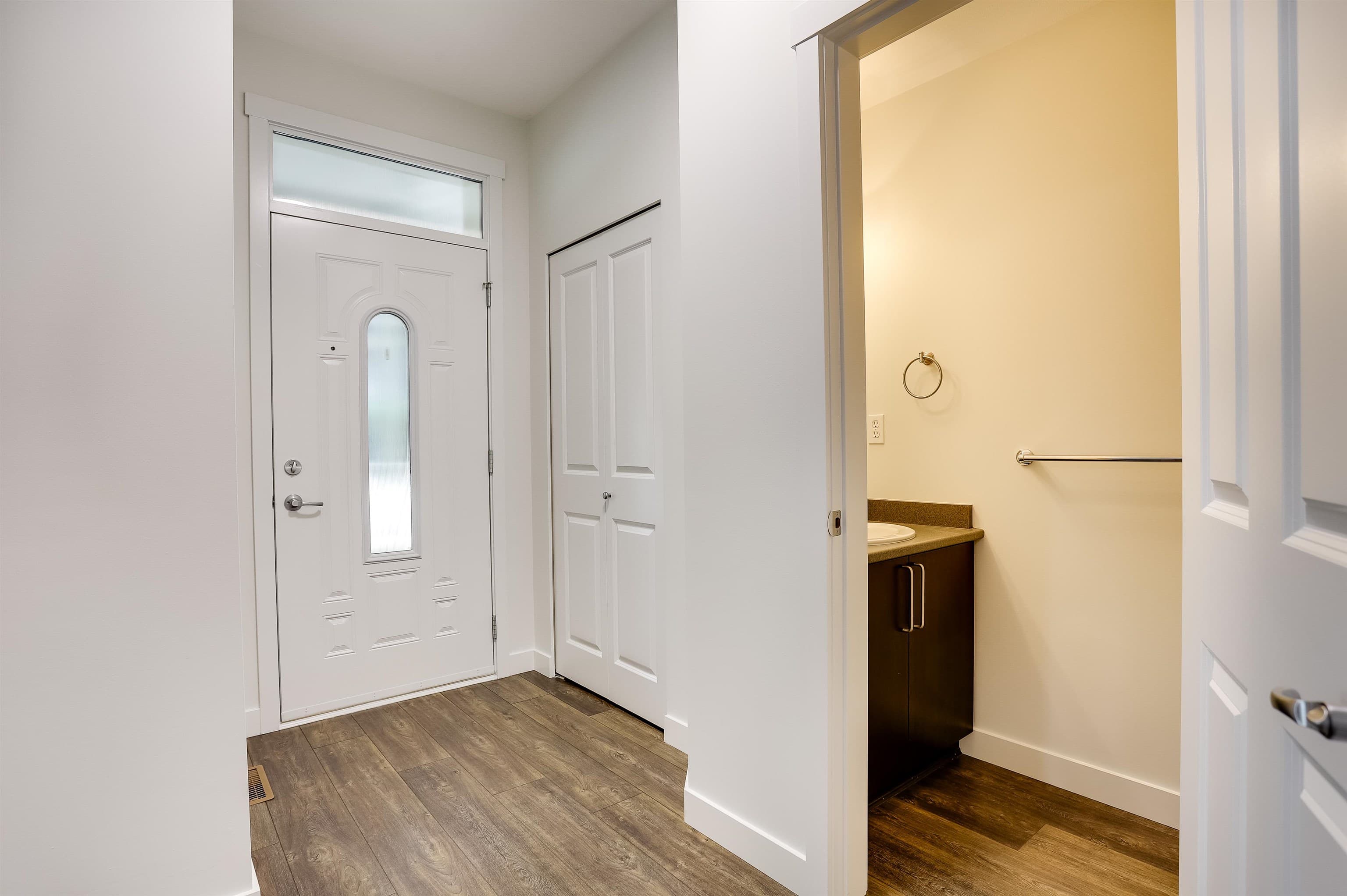 13 - 6575 192 Street, Surrey, V4N 5T8 — photo 3