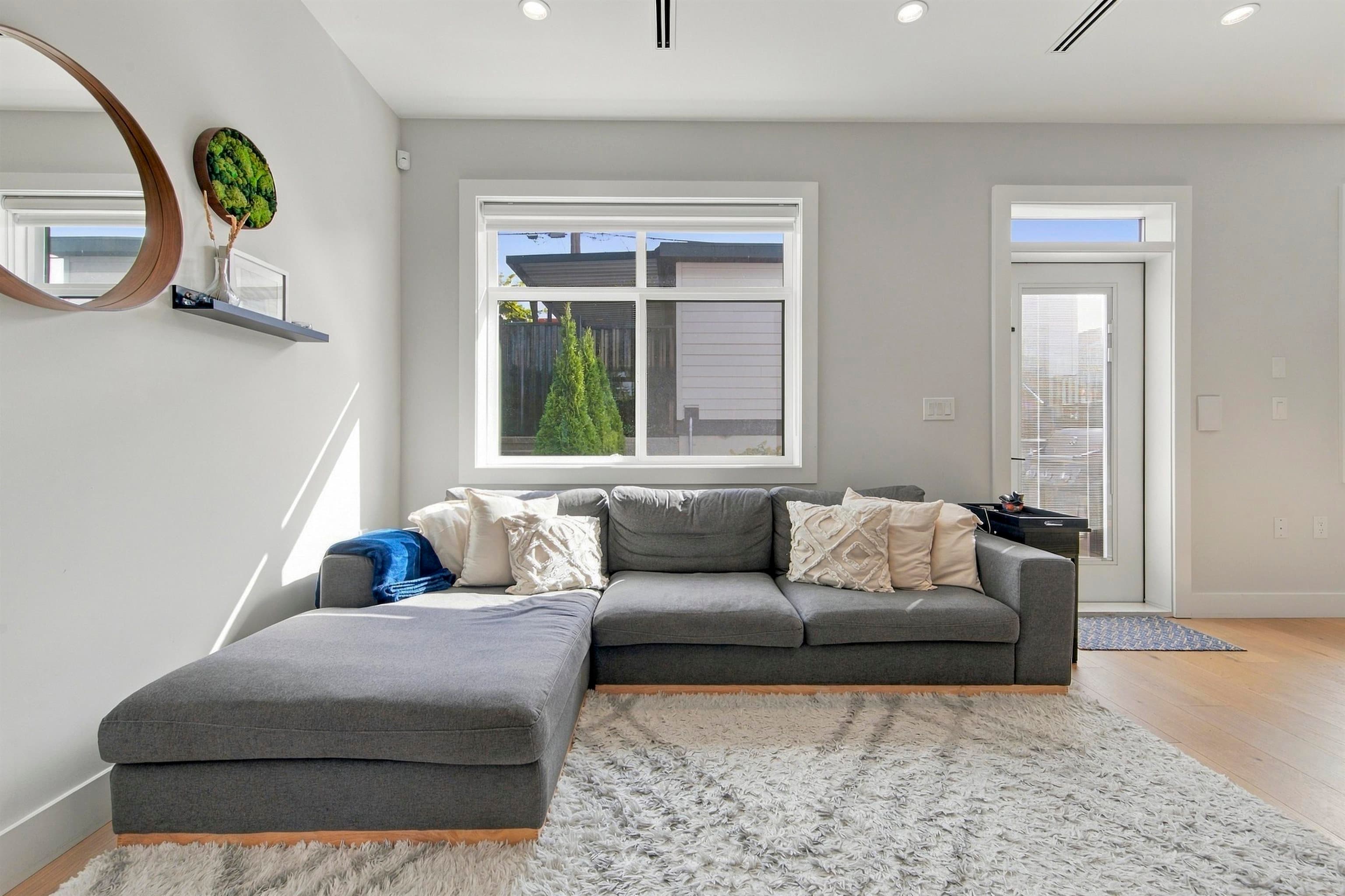 2178 Renfrew Street, Vancouver, V5M 3J5 — photo 4