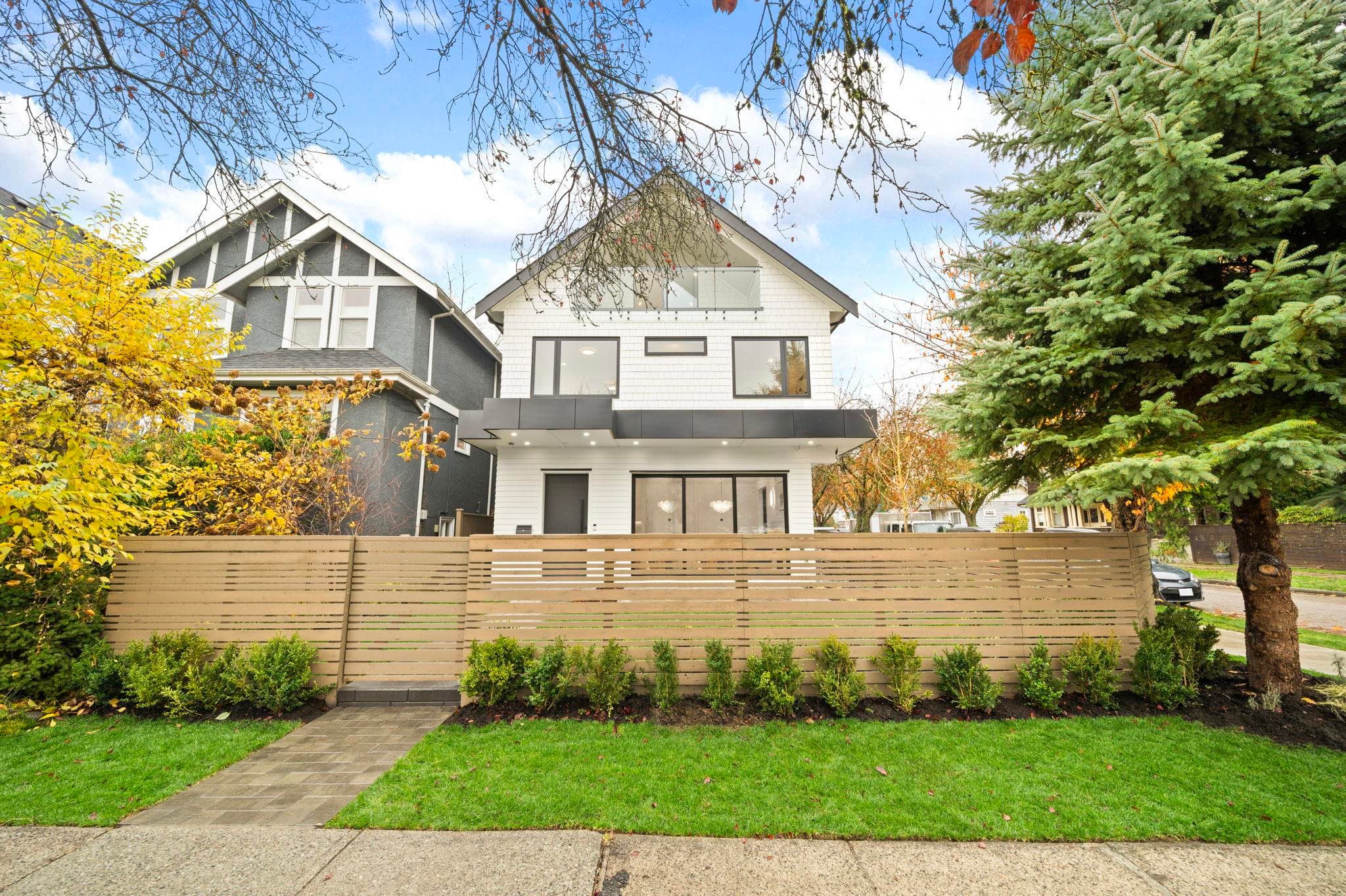 1095 E 14th Avenue, Vancouver, V5T 2P1 — photo 3