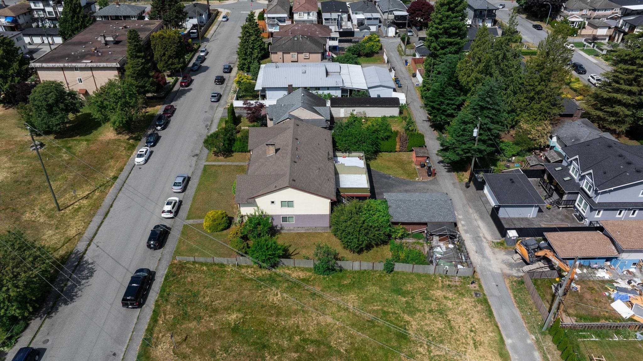 6775 -6777 Balmoral Street, Burnaby, V5E 1J2 — photo 3