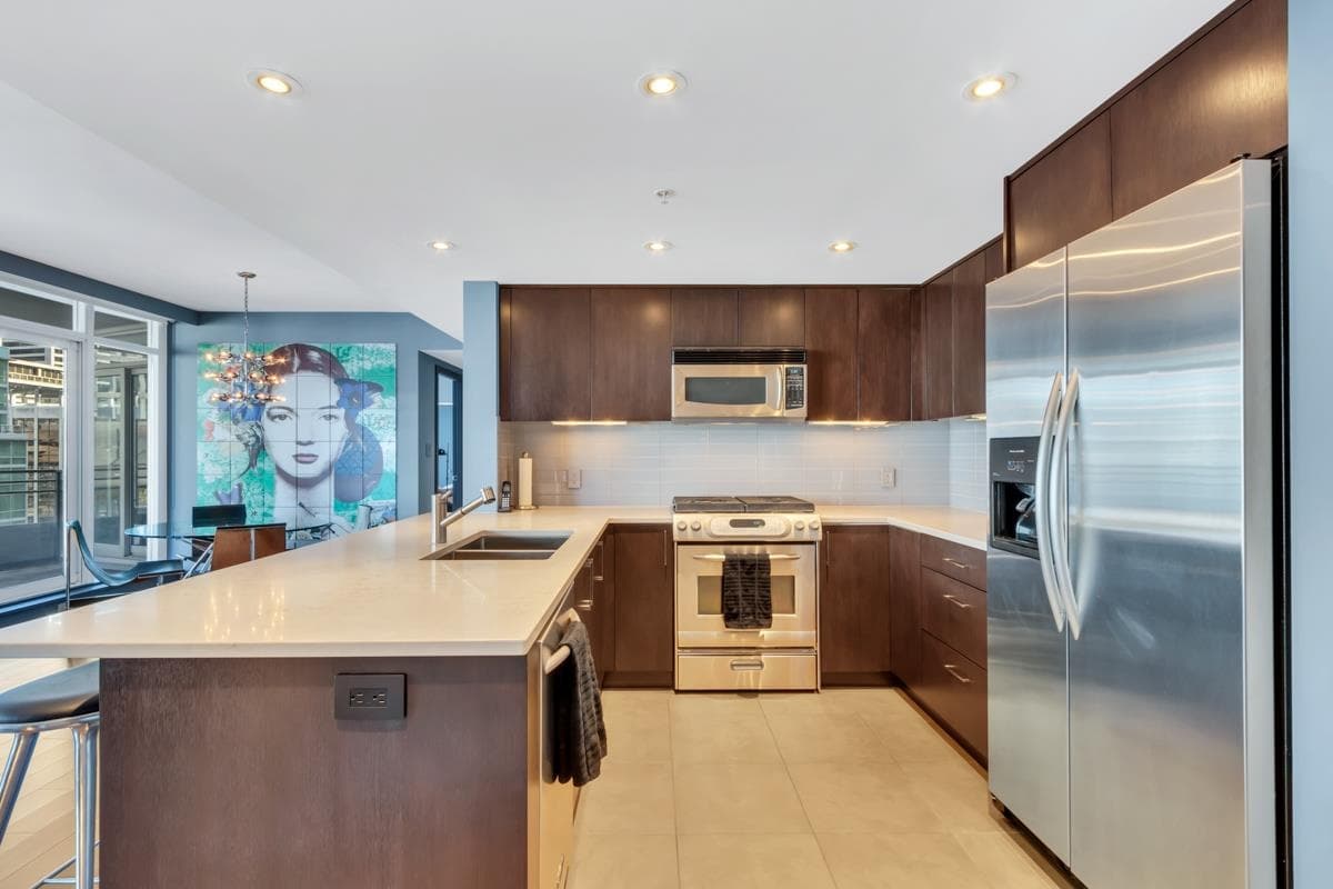 2104 - 1205 W Hastings Street, Vancouver