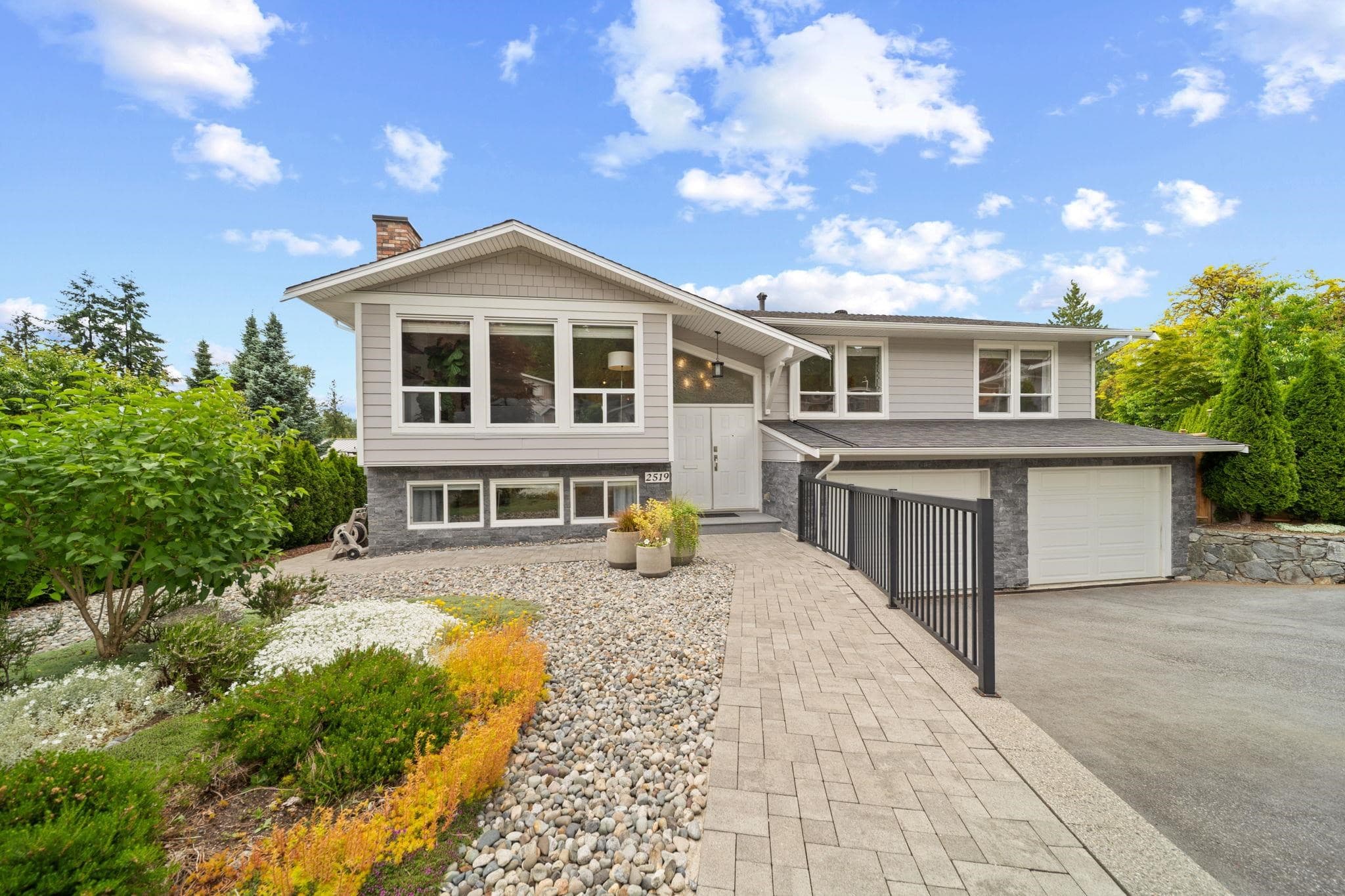 2519 Channel Court, Coquitlam, V3H 3E5 — photo 1