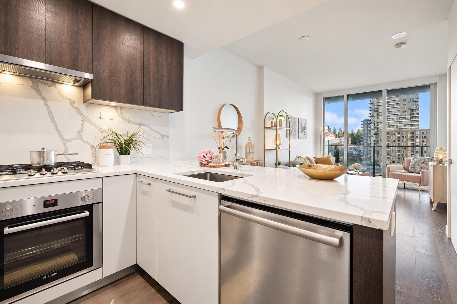 609 - 567 Clarke Road, Coquitlam, V3J 0K7 — photo 4