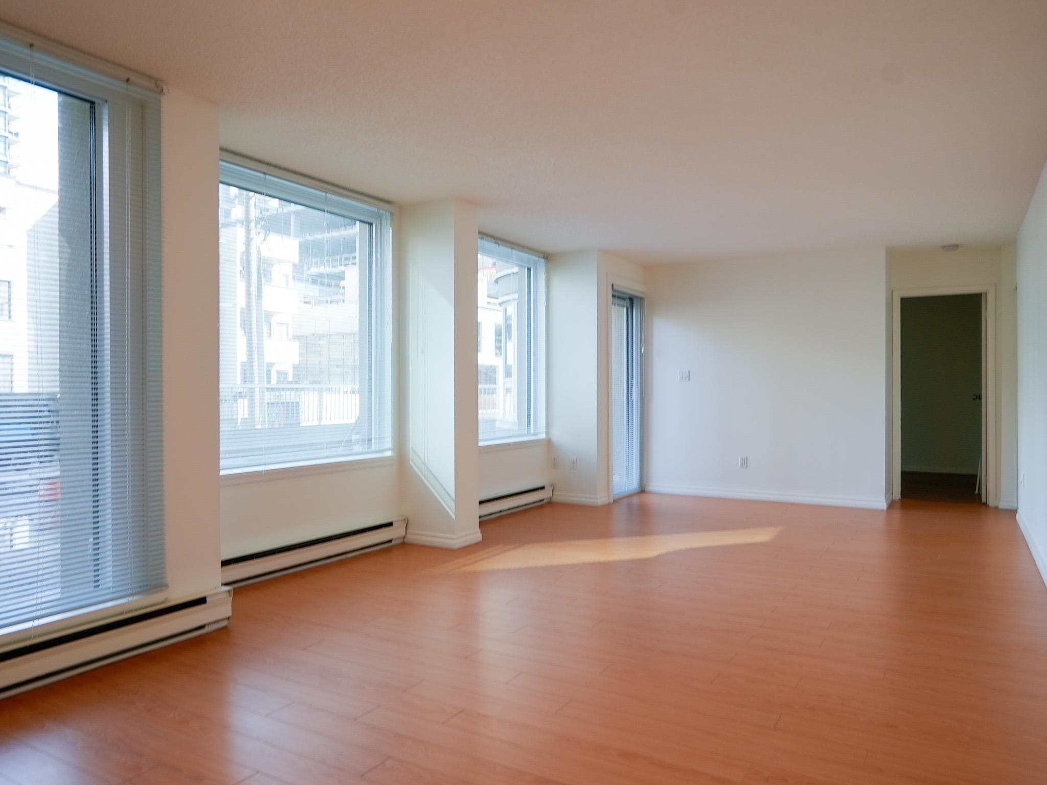 101 - 1845 Robson Street, Vancouver, V6G 1E4 — photo 3