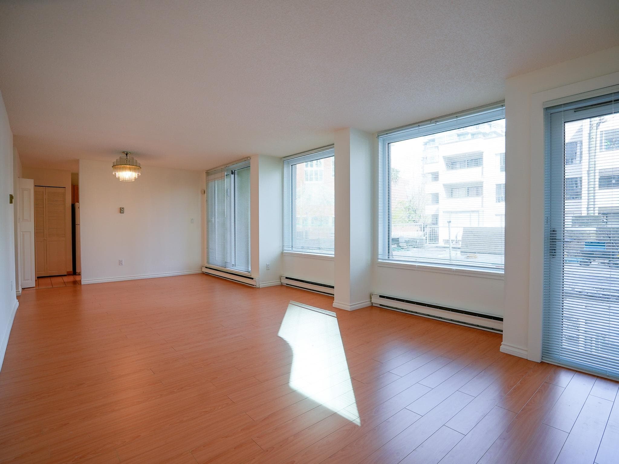 101 - 1845 Robson Street, Vancouver, V6G 1E4 — photo 4