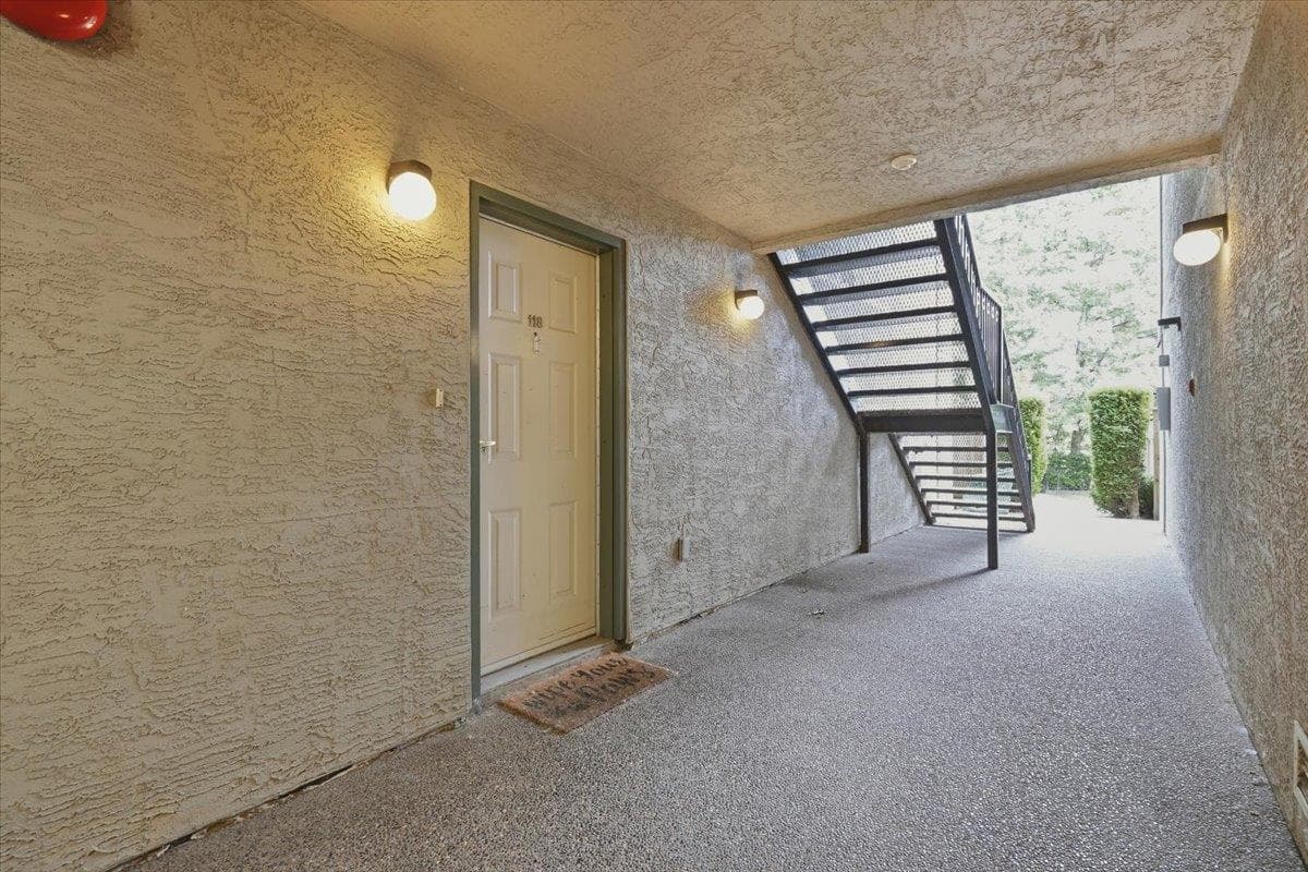118 - 217 Begin Street, Coquitlam, V3K 4V4 — photo 4