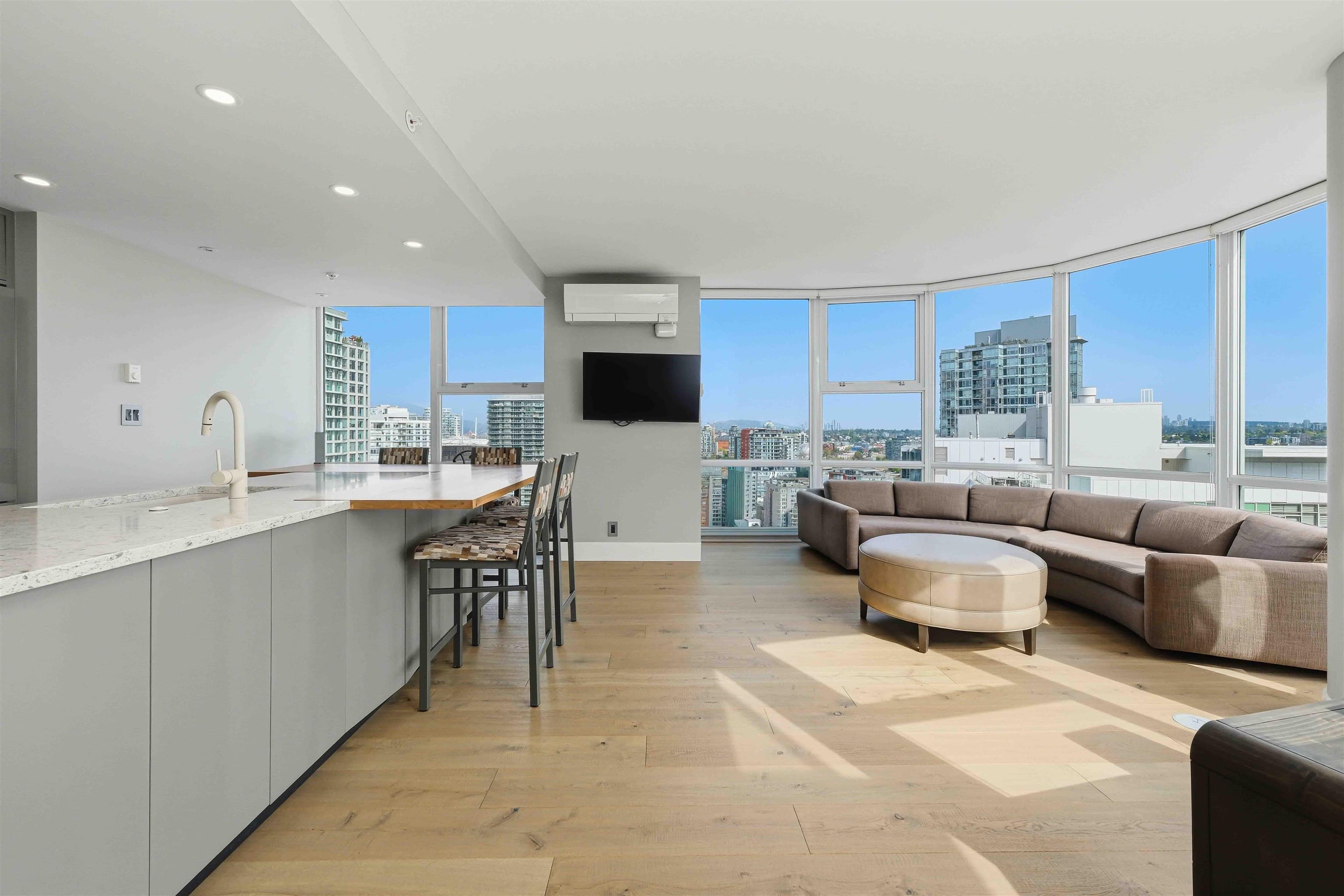 2908 - 193 Aquarius Mews, Vancouver, V6Z 2Z2 — photo 2