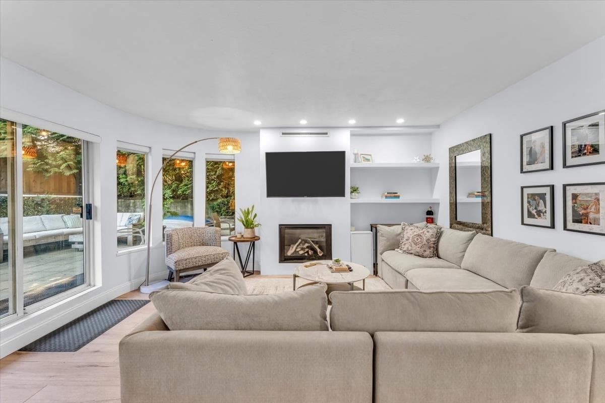 102 - 320 W 2nd Street, North Vancouver, V7M 1E1 — photo 4