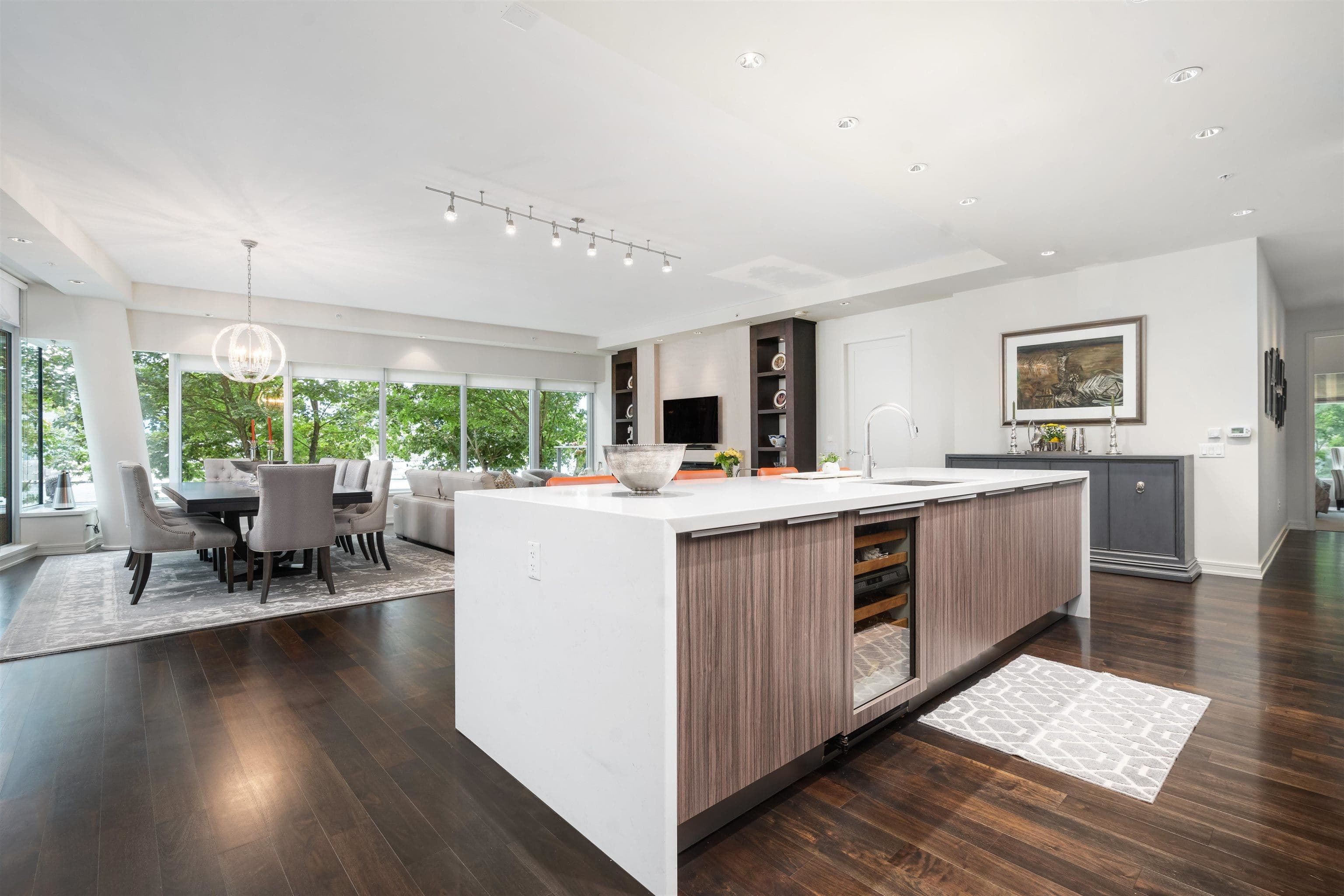 202 - 181 Athletes Way, Vancouver, V5Y 0B5 — photo 2