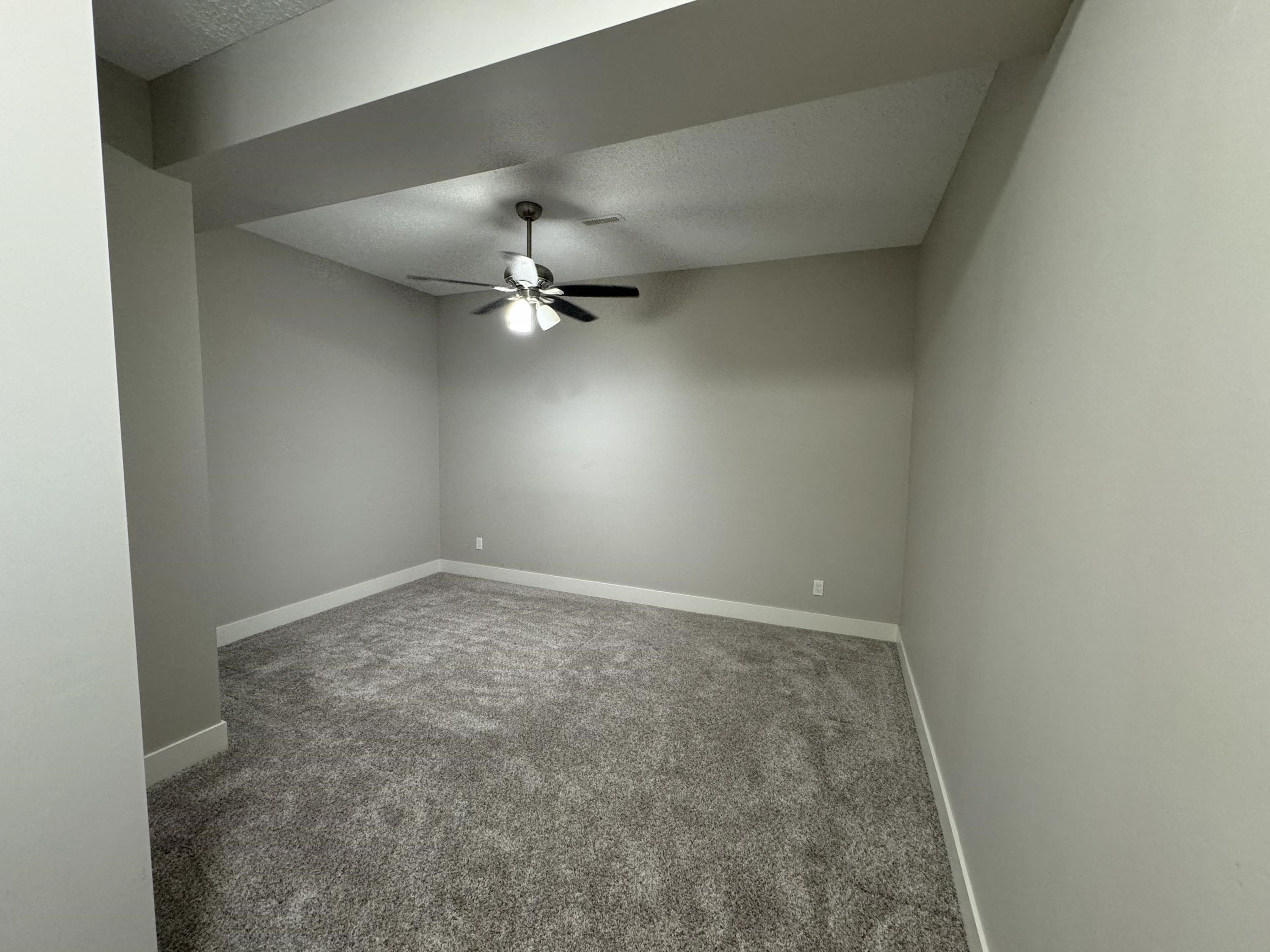23855 Zeron Avenue, Maple Ridge, V2W 1E3 — photo 5