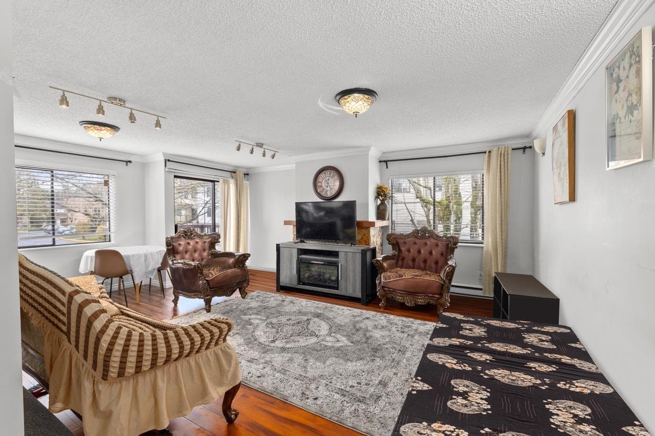 205 - 7119 133 Street, Surrey, V3W 7Z6 — photo 4