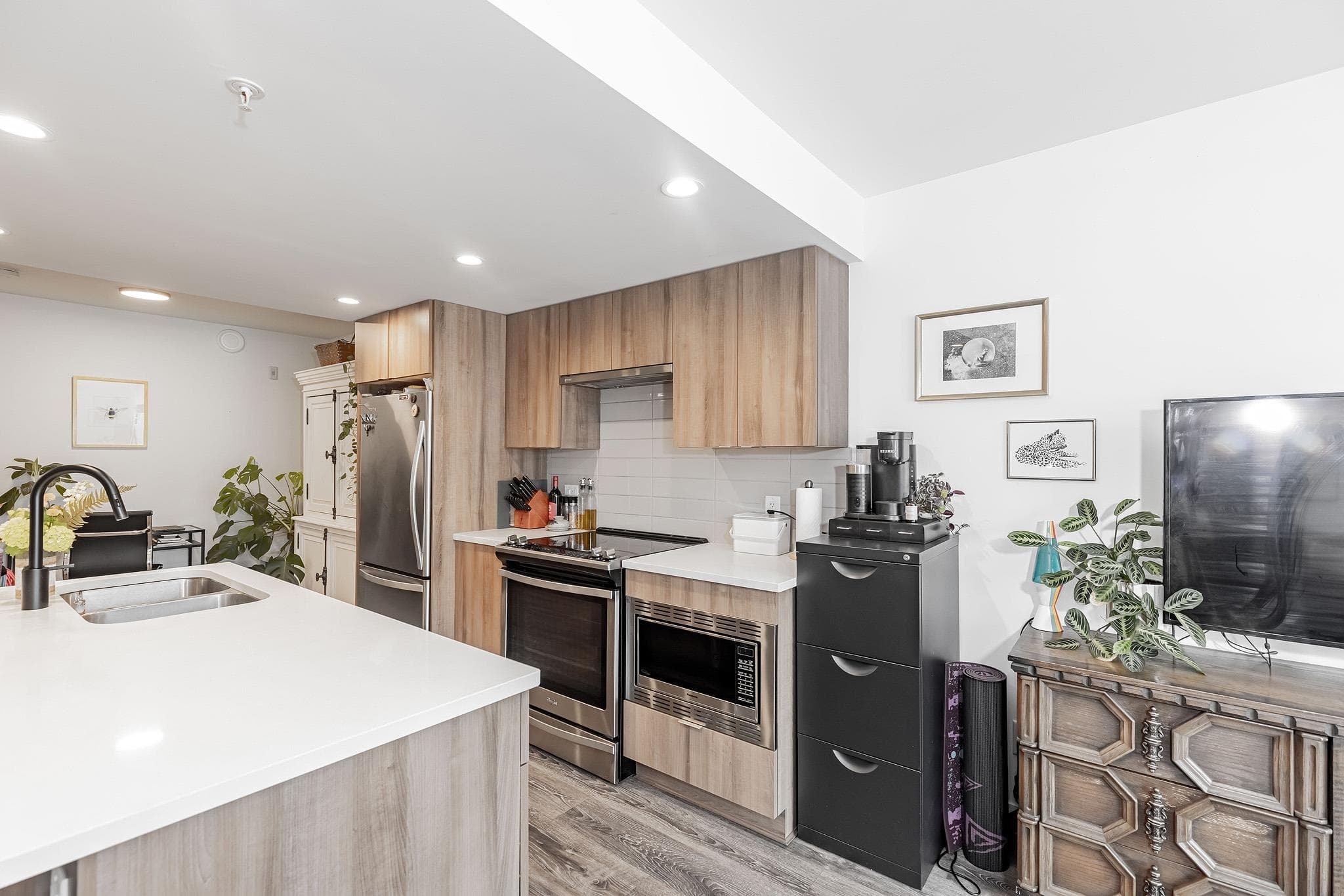 307 - 1365 Pemberton Avenue, Squamish, V8B 1B7 — photo 4