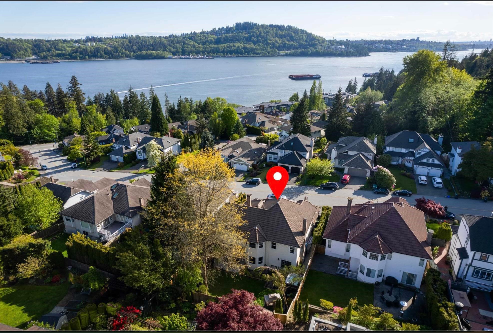 318 Roche Point Drive, North Vancouver, V7G 2M2 — photo 3