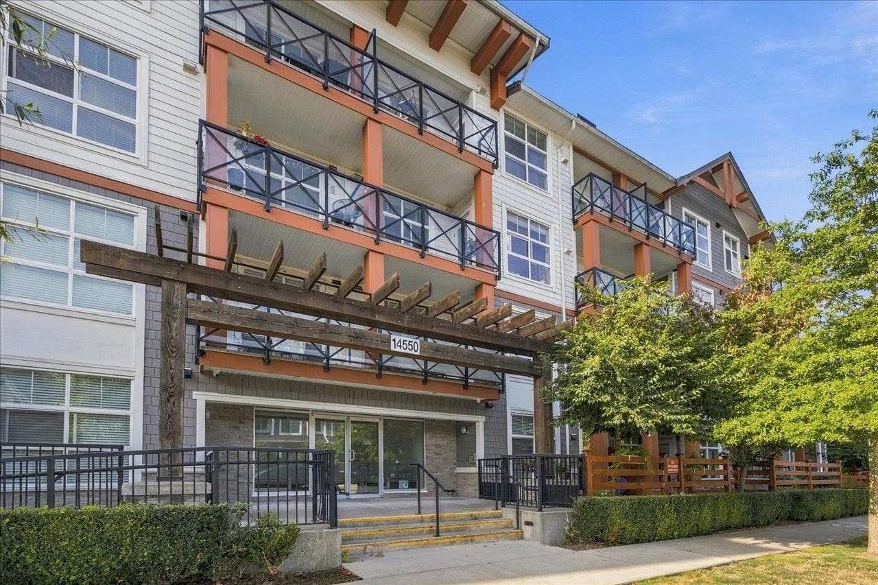 313 - 14550 Winter Crescent, Surrey, V4P 0G4 — photo 2