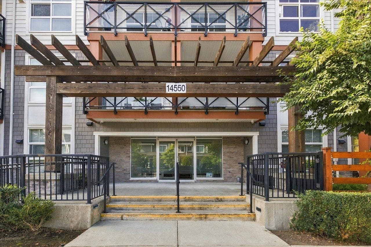 313 - 14550 Winter Crescent, Surrey, V4P 0G4 — photo 3