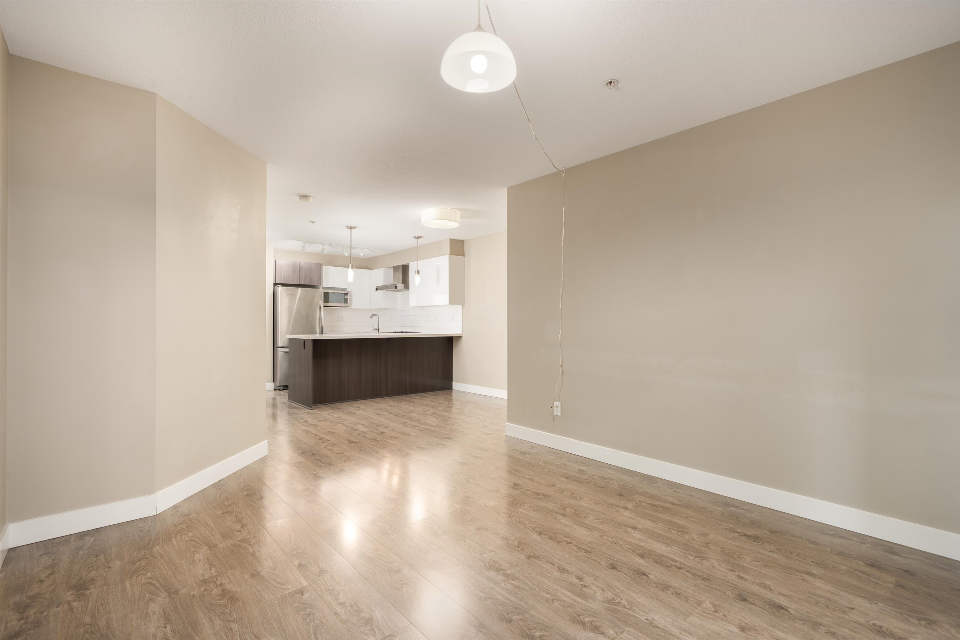 101 - 7131 Stride Avenue, Burnaby, V3N 0E3 — photo 4