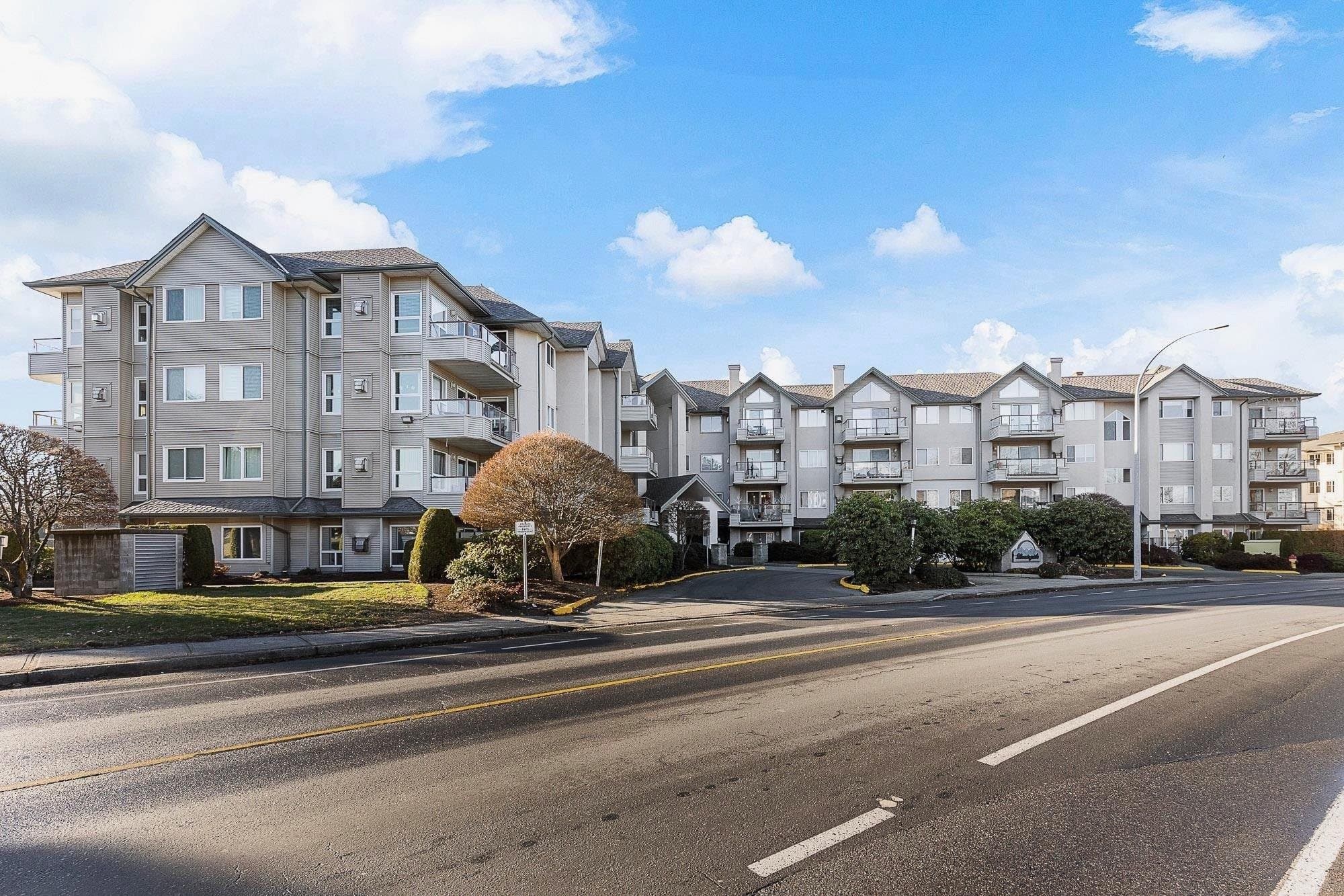 304 - 45520 Knight Road, Chilliwack, V2R 3Z2 — photo 2