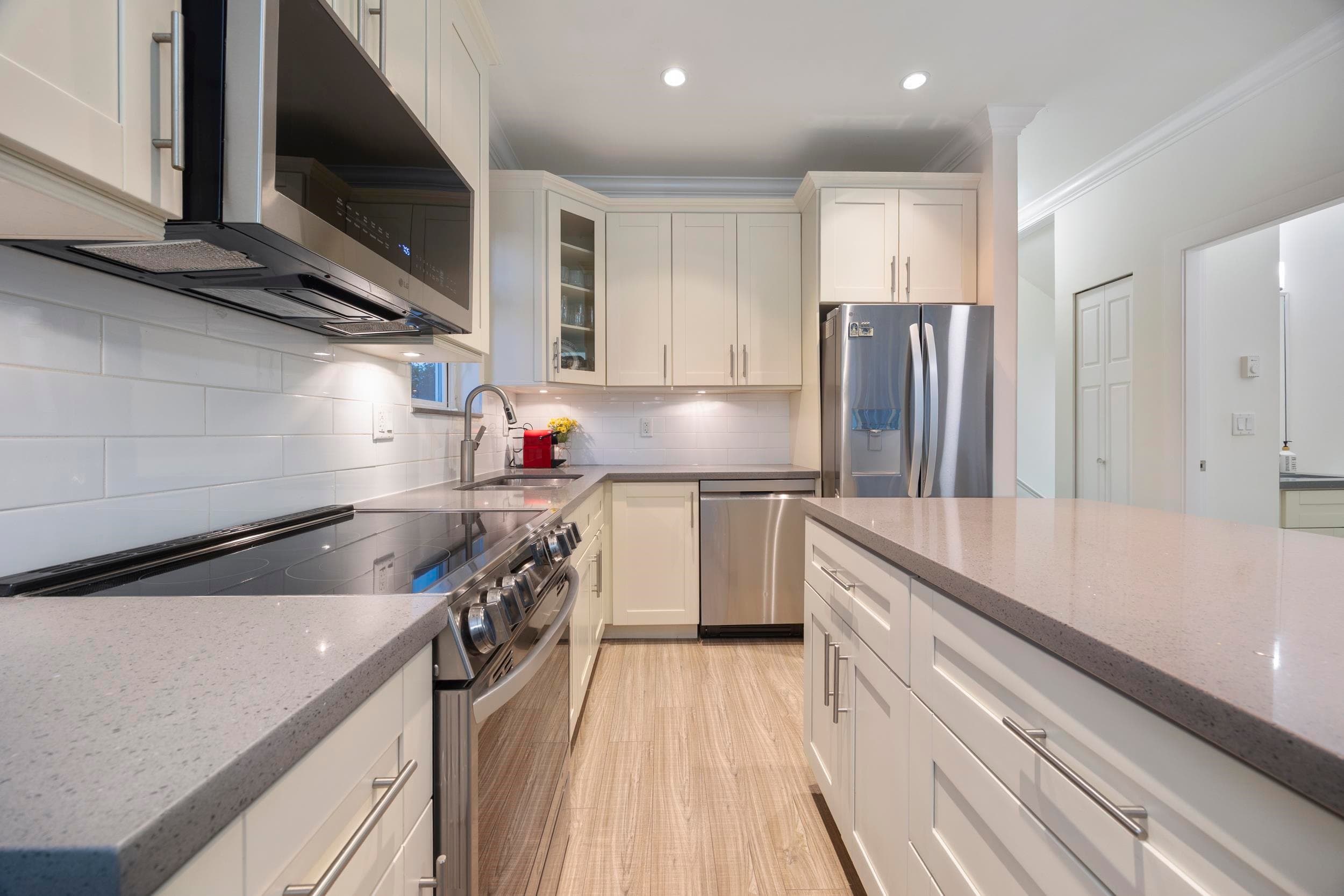 108 - 801 Roderick Avenue, Coquitlam, V3K 1P7 — photo 5