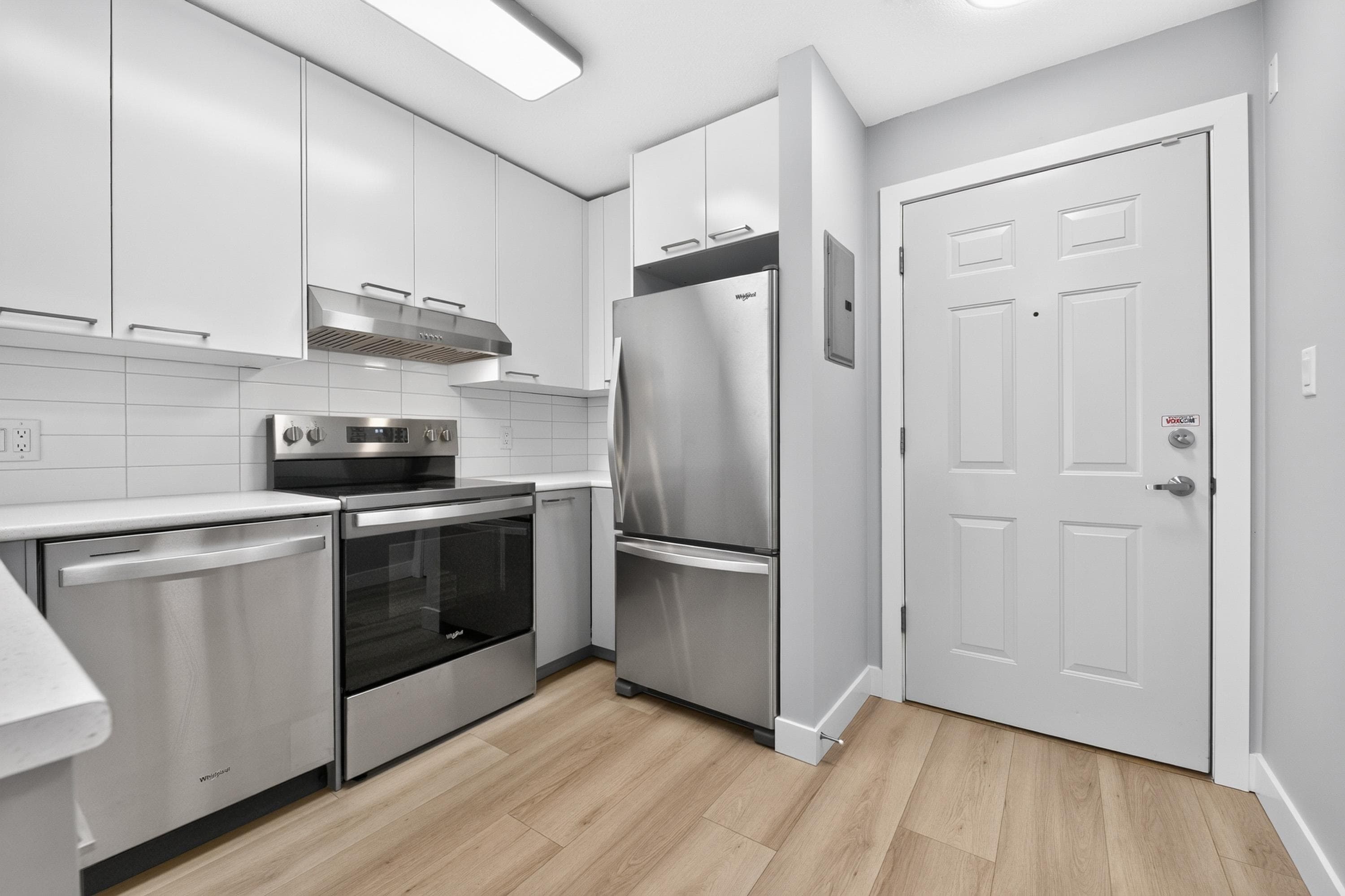 251 - 5880 Dover Crescent, Richmond, V7C 5P5 — photo 4