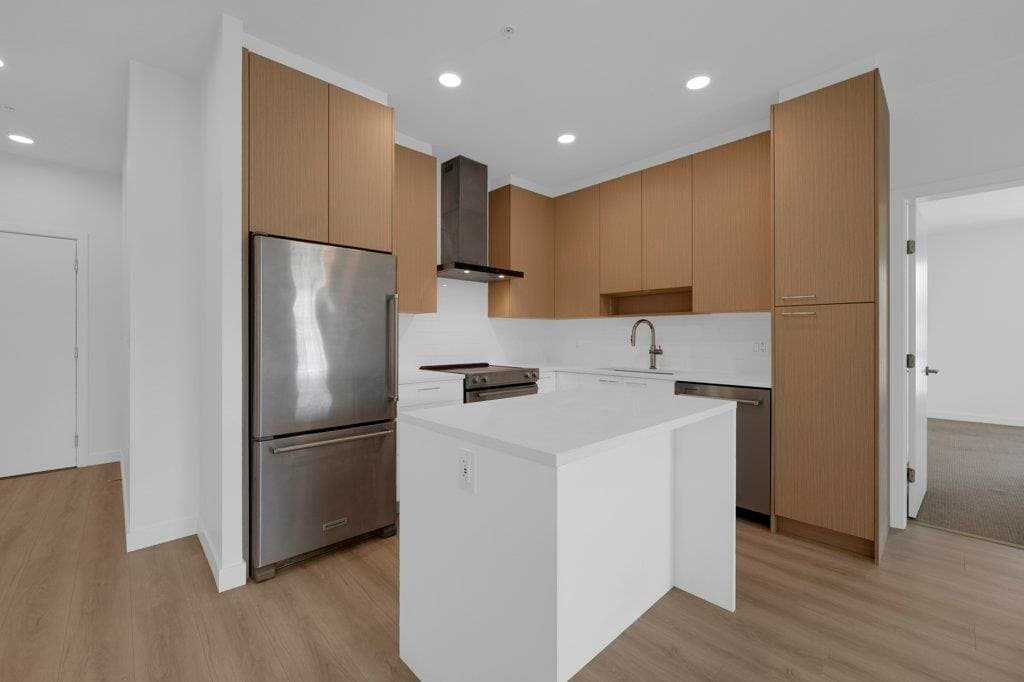 421 - 7588 16th Street, Burnaby, V3N 0H8 — photo 3