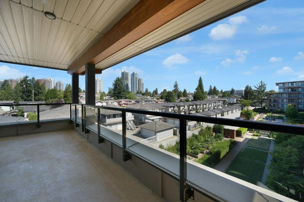 421 - 7588 16th Street, Burnaby, V3N 0H8 — photo 1