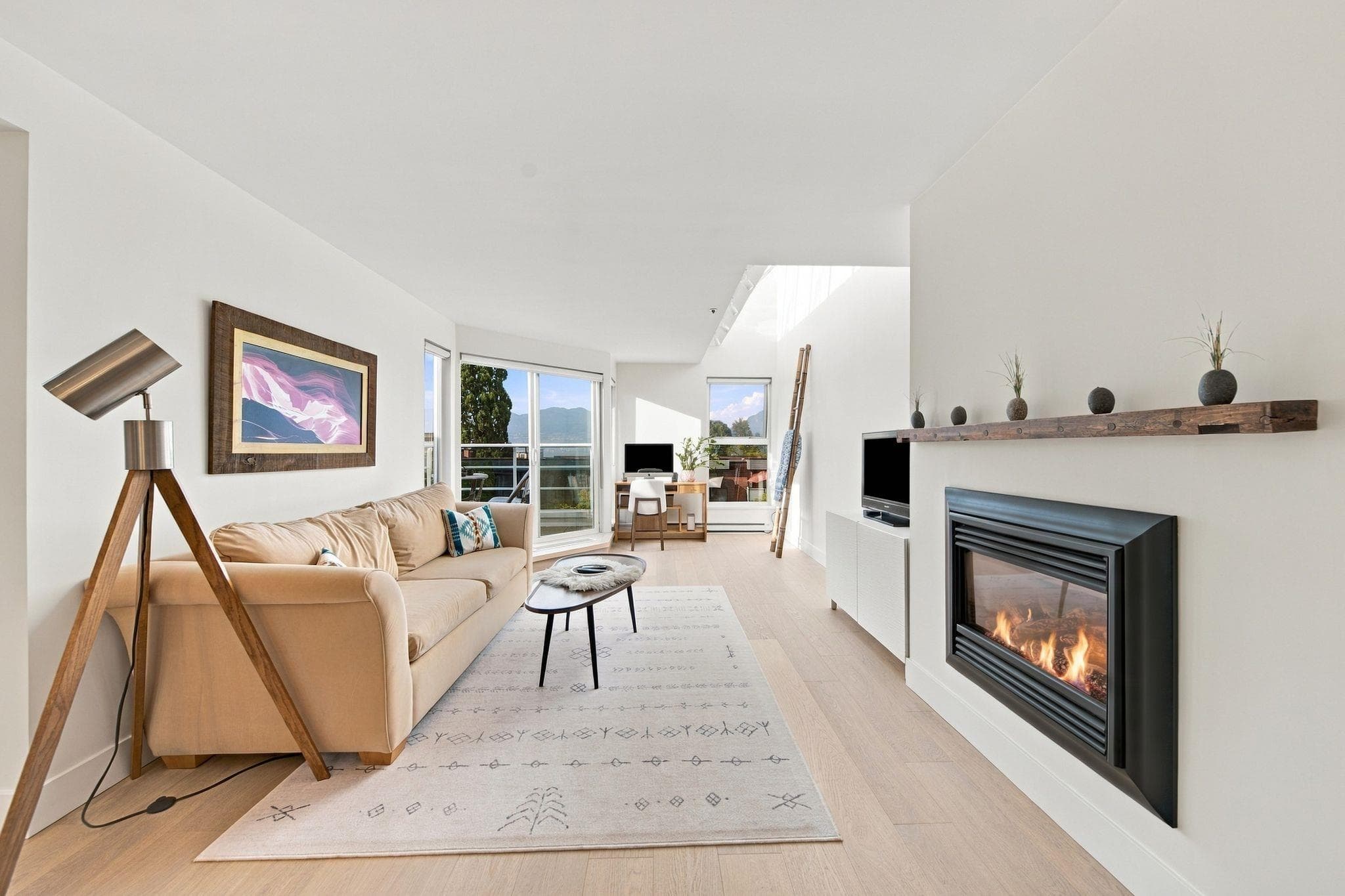 2240 York Avenue, Vancouver, V6K 1C6 — photo 2