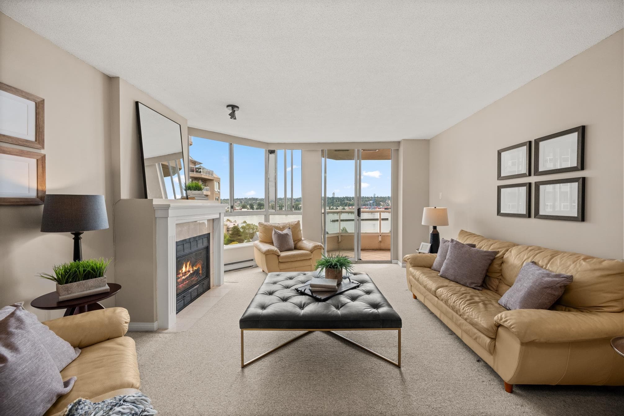1505 - 1235 Quayside Drive, New Westminster, V3M 6J5 — photo 1