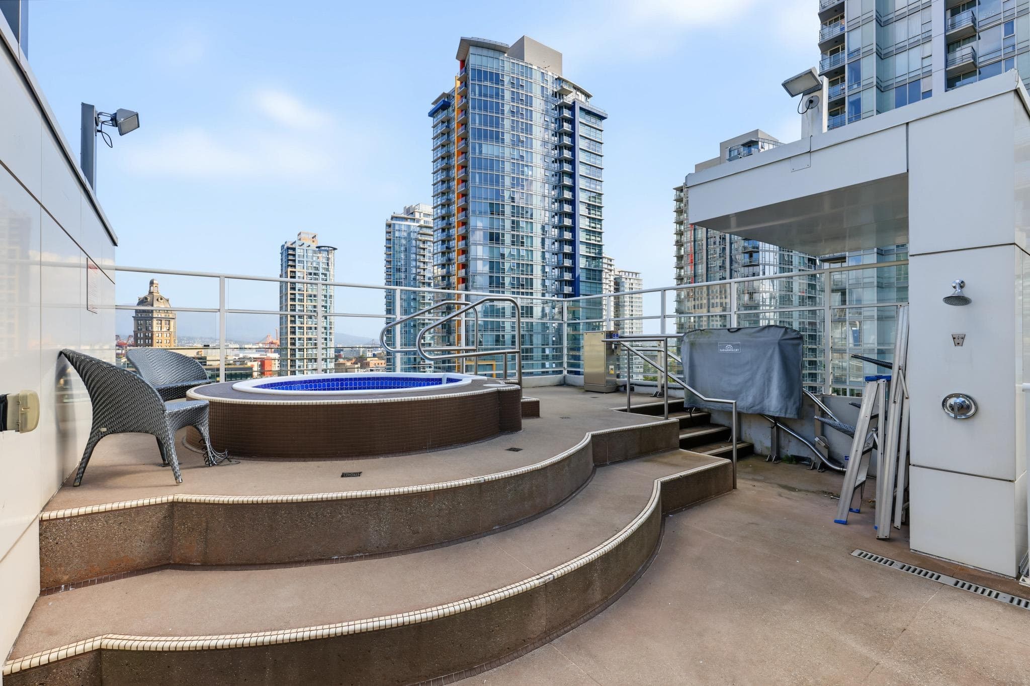 315 - 161 W Georgia Street, Vancouver, V6B 4P4 — photo 3