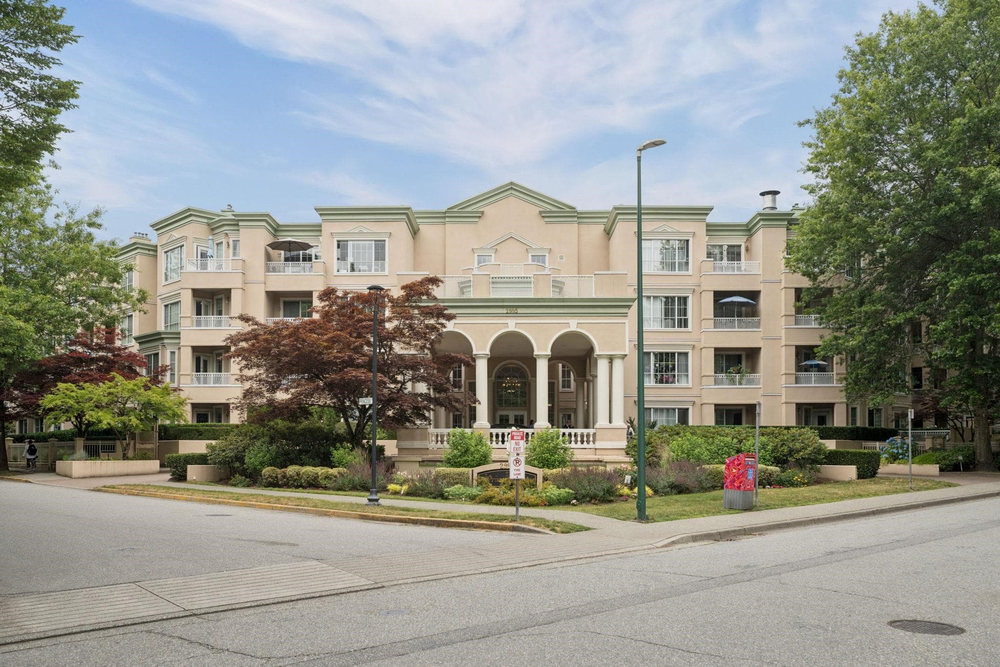 418 - 2995 Princess Crescent, Coquitlam, V3B 7N1 — photo 2