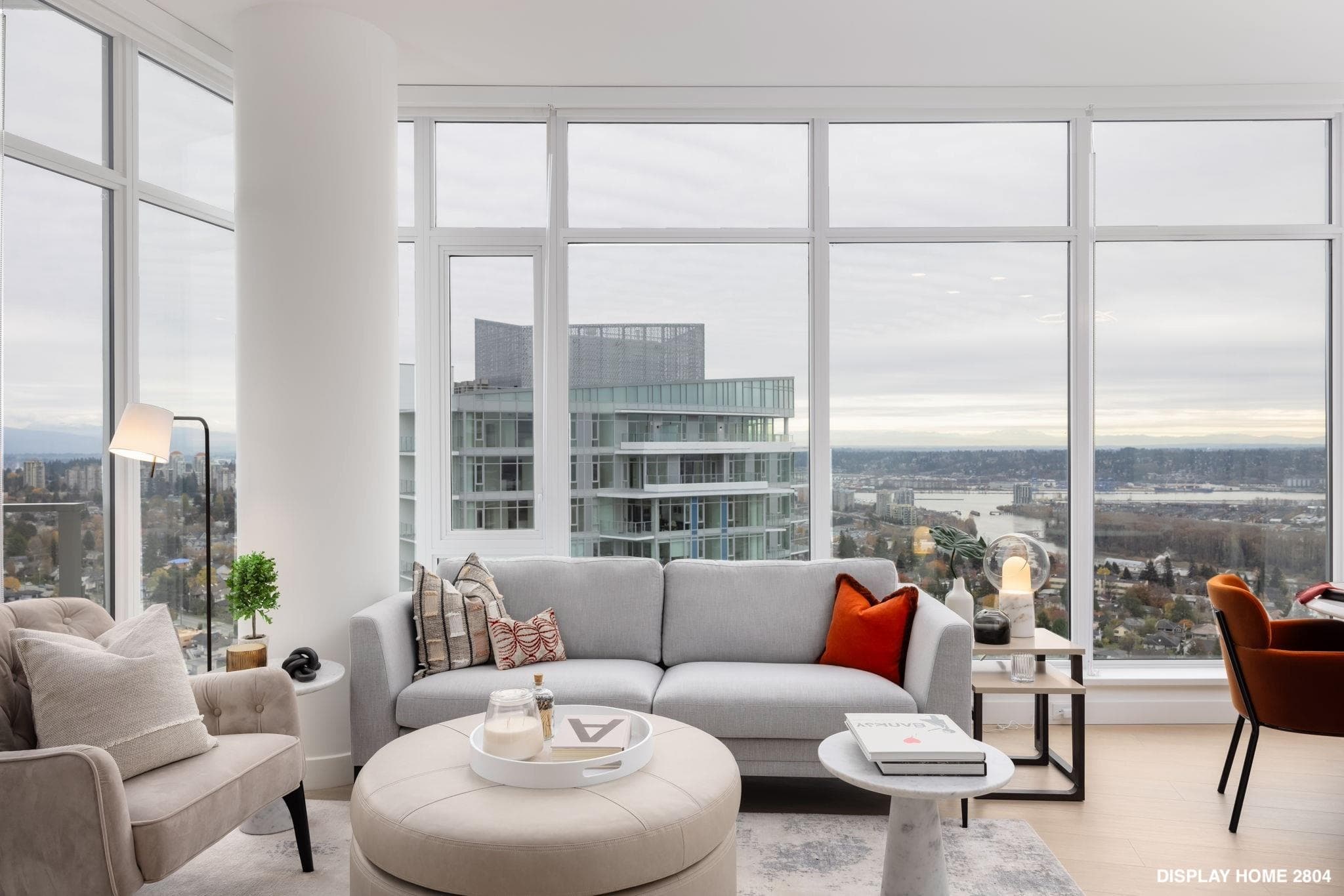 2104 - 7683 Park Crescent, Burnaby, V3N 0J3 — photo 3
