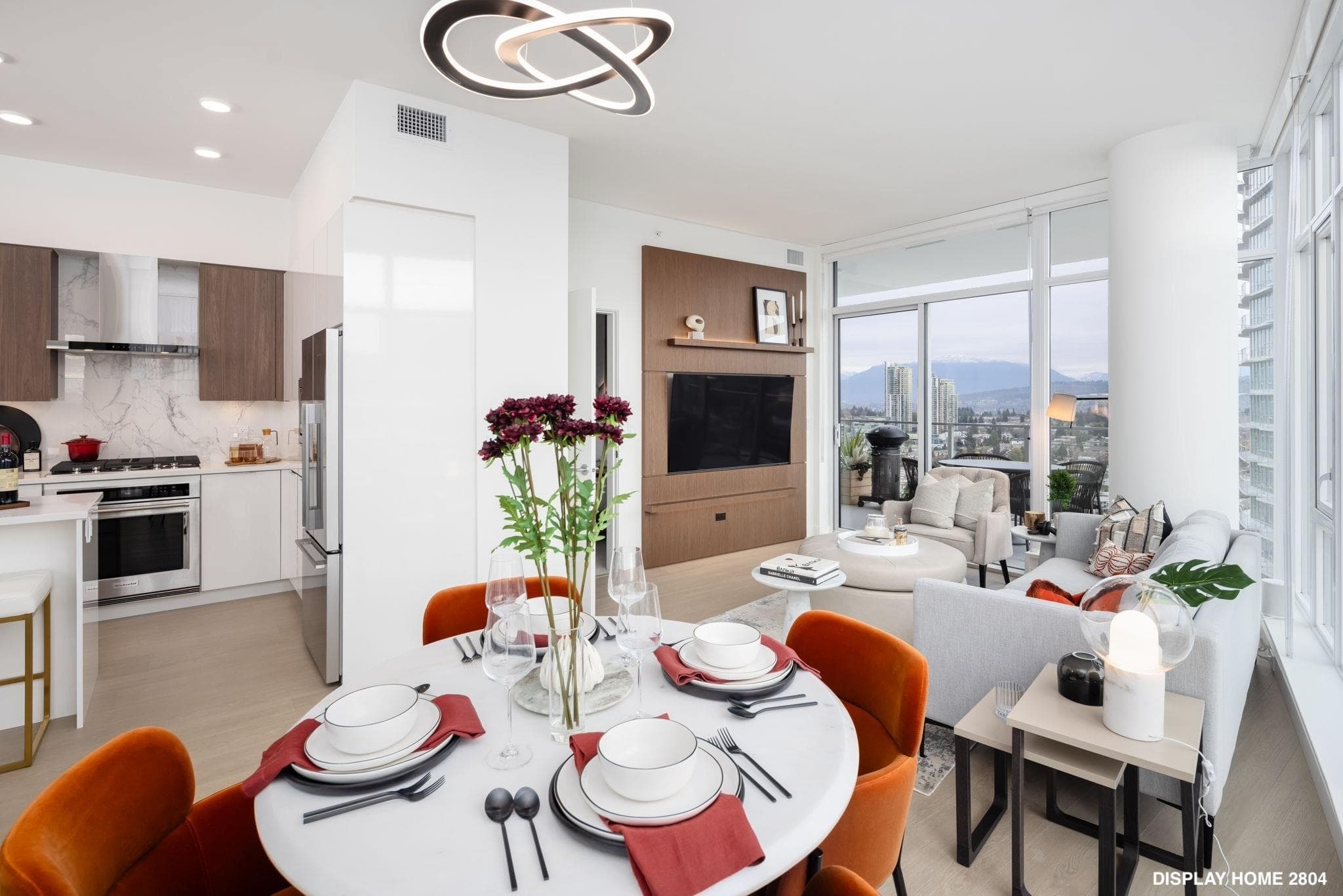 2104 - 7683 Park Crescent, Burnaby, V3N 0J3 — photo 1