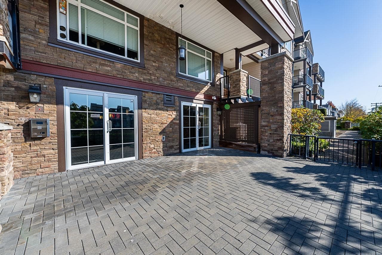 407 - 19939 55a Avenue, Langley, V3A 3X4 — photo 3