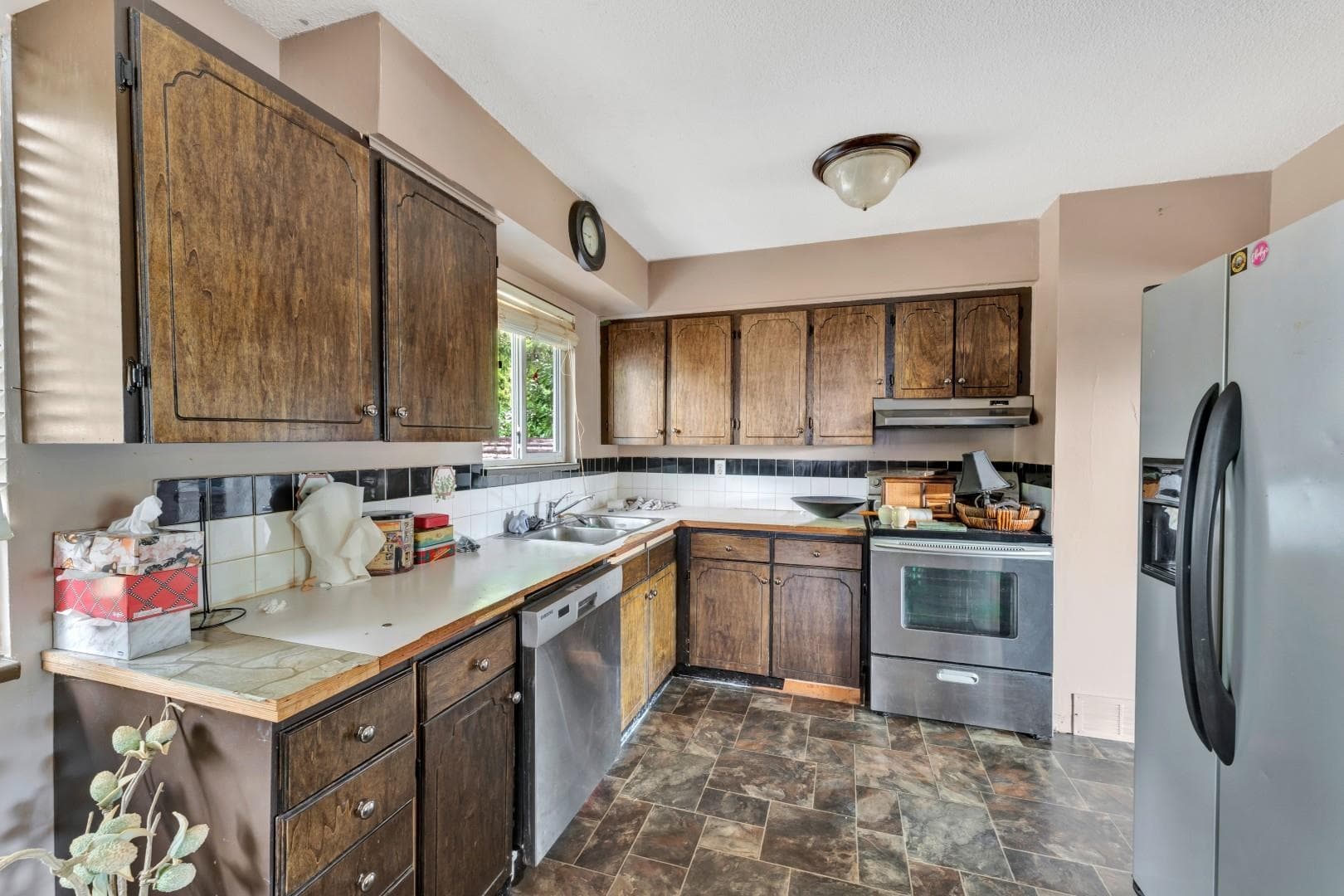 24931 121 Avenue, Maple Ridge, V4R 2A6 — photo 5
