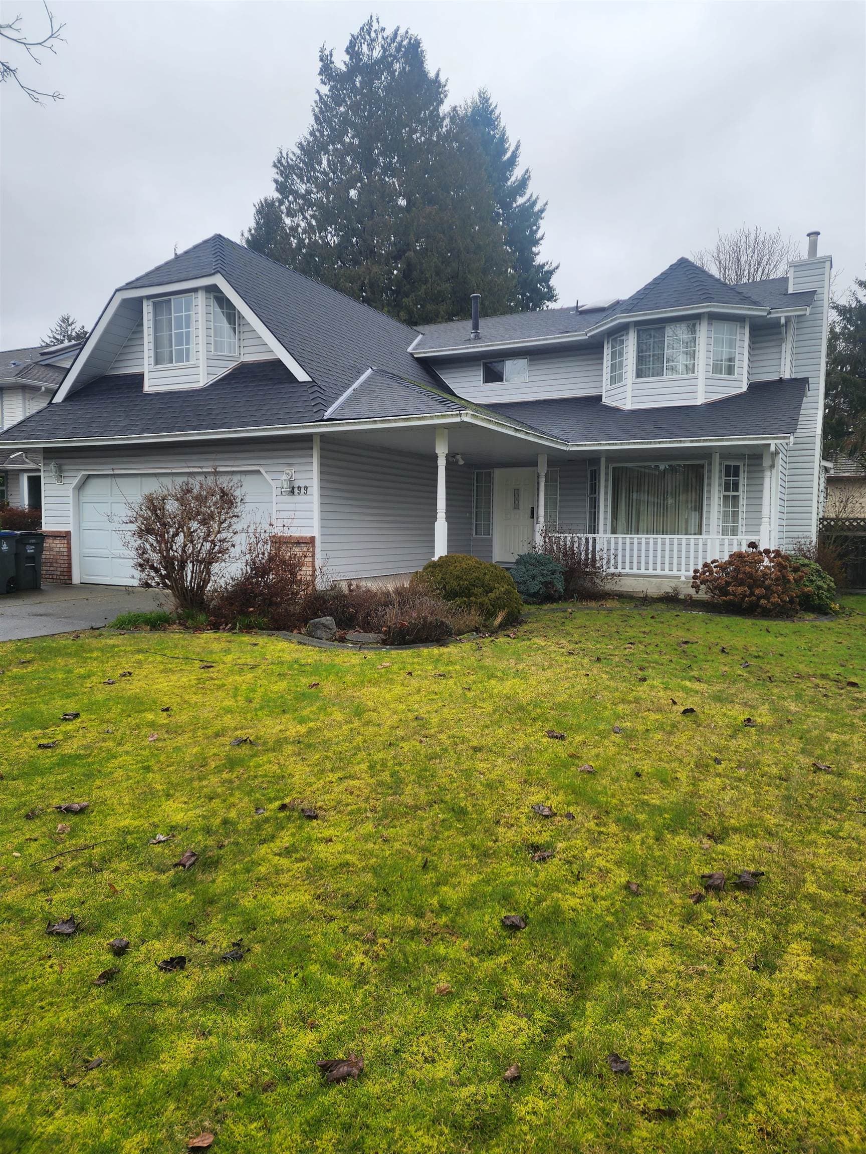 15499 91a Avenue, Surrey, V3R 9X1 — photo 1