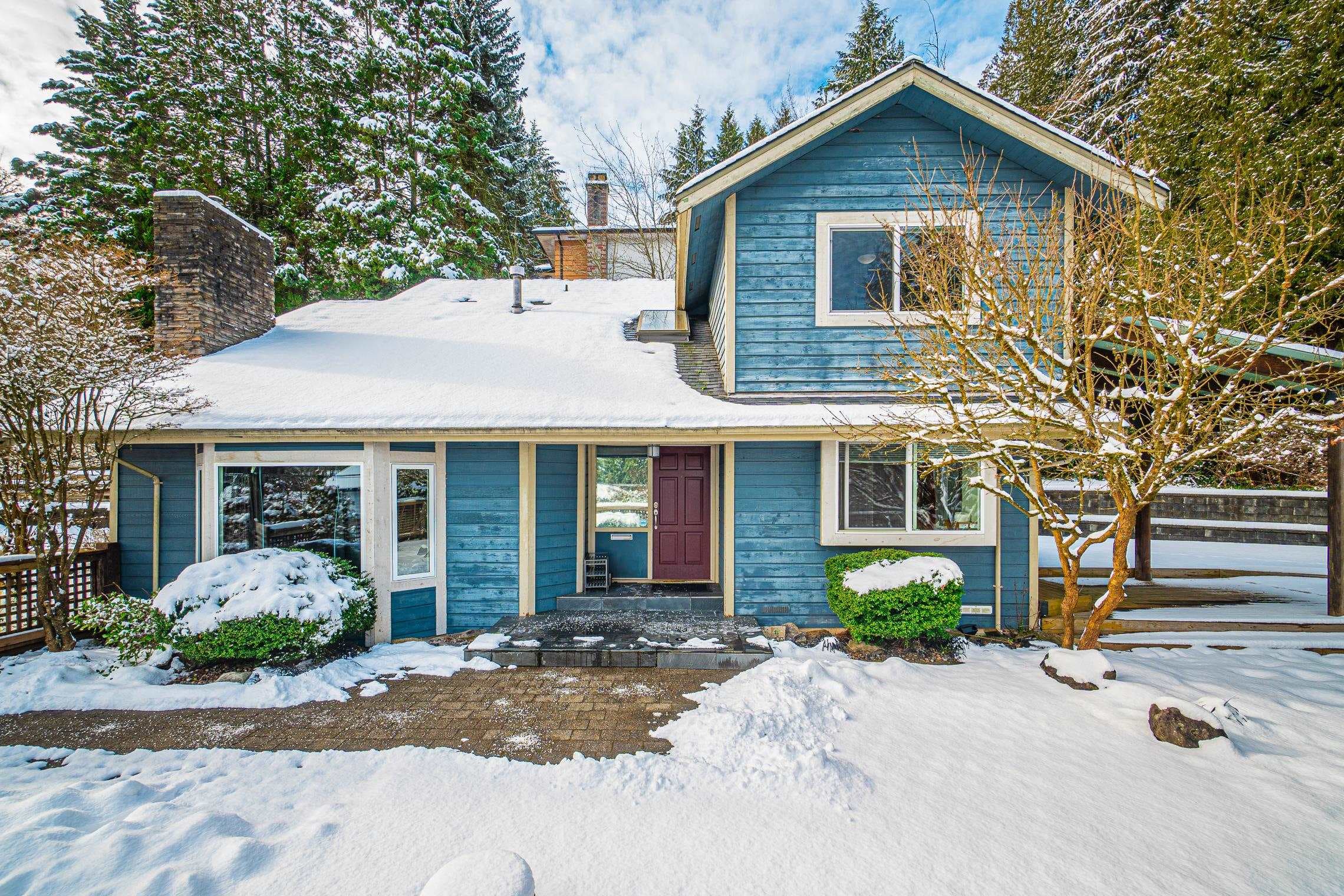 1936 Clarke Street, Port Moody, V3H 1X9 — photo 1