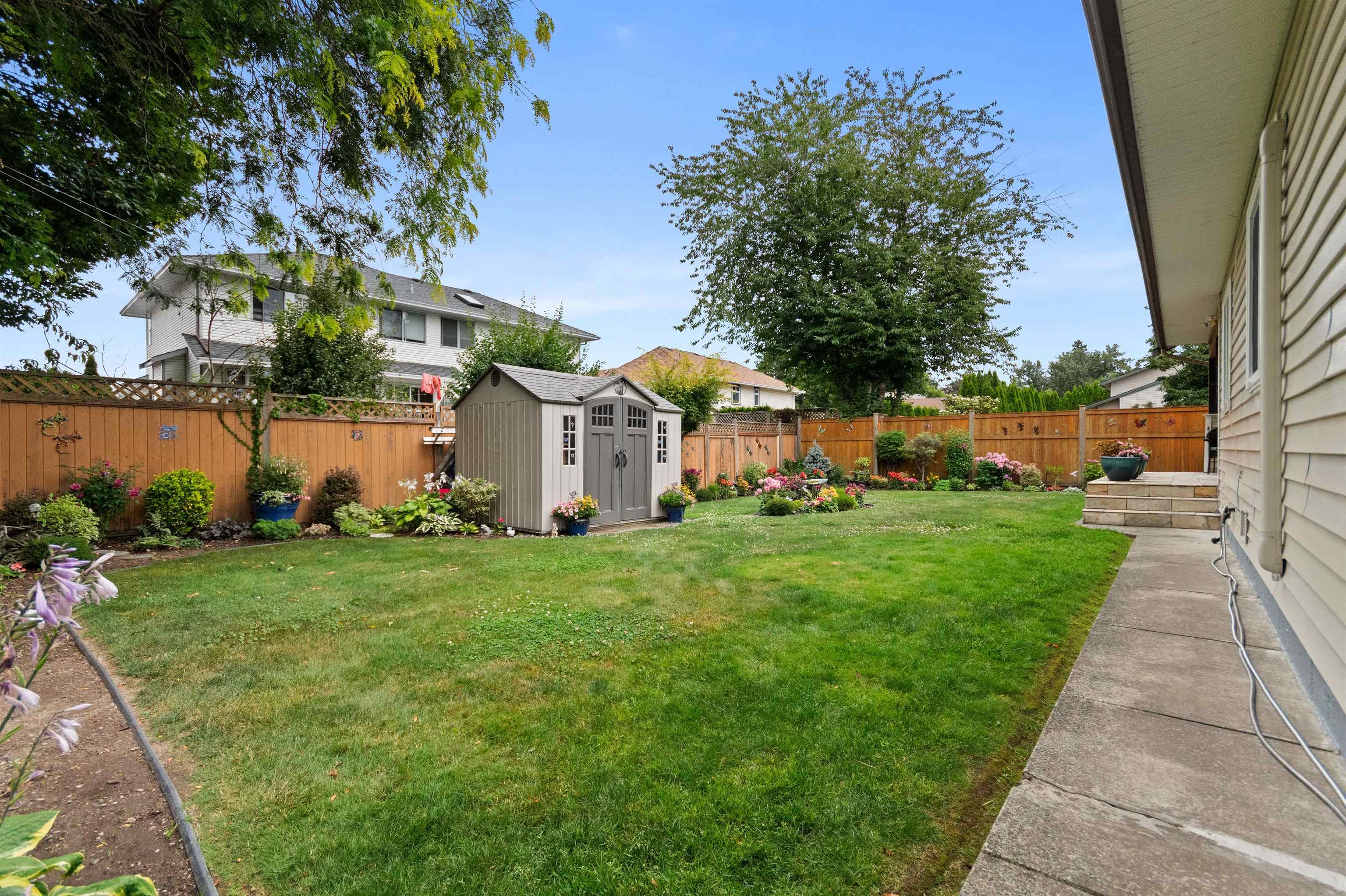 45575 Worthington Place, Chilliwack, V2R 1N6 — photo 3