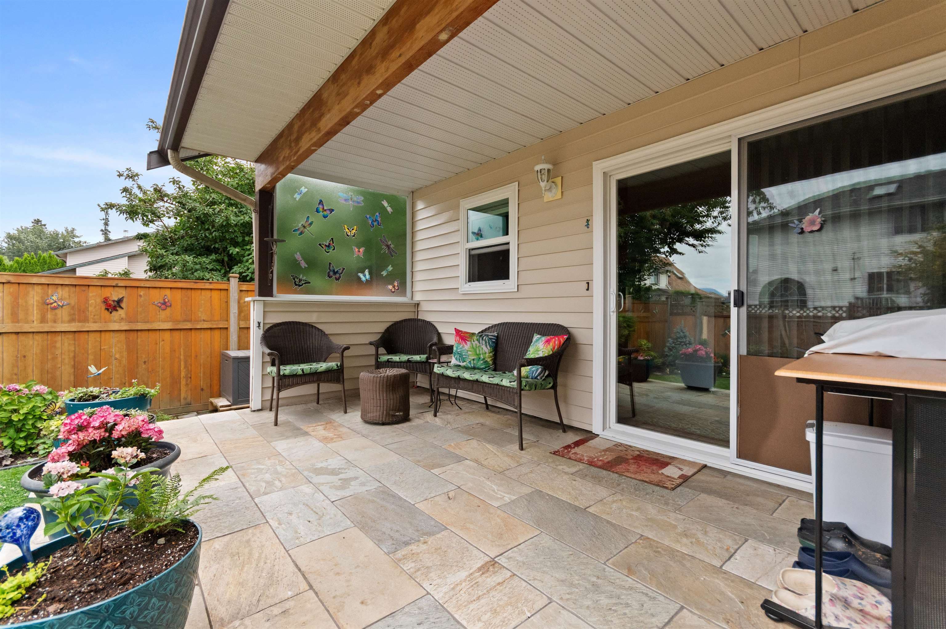 45575 Worthington Place, Chilliwack, V2R 1N6 — photo 4