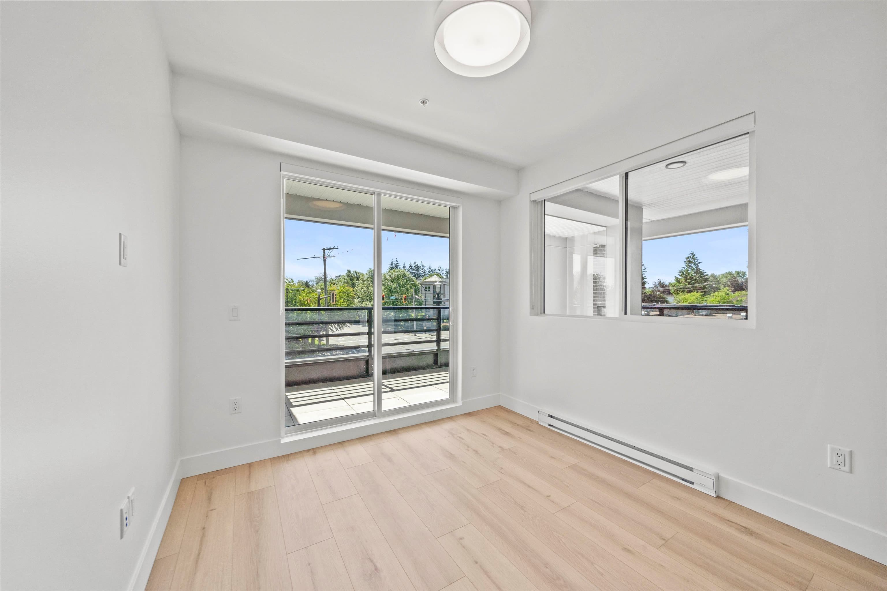 202 - 20769 Fraser Highway, Langley, V3A 4G4 — photo 5