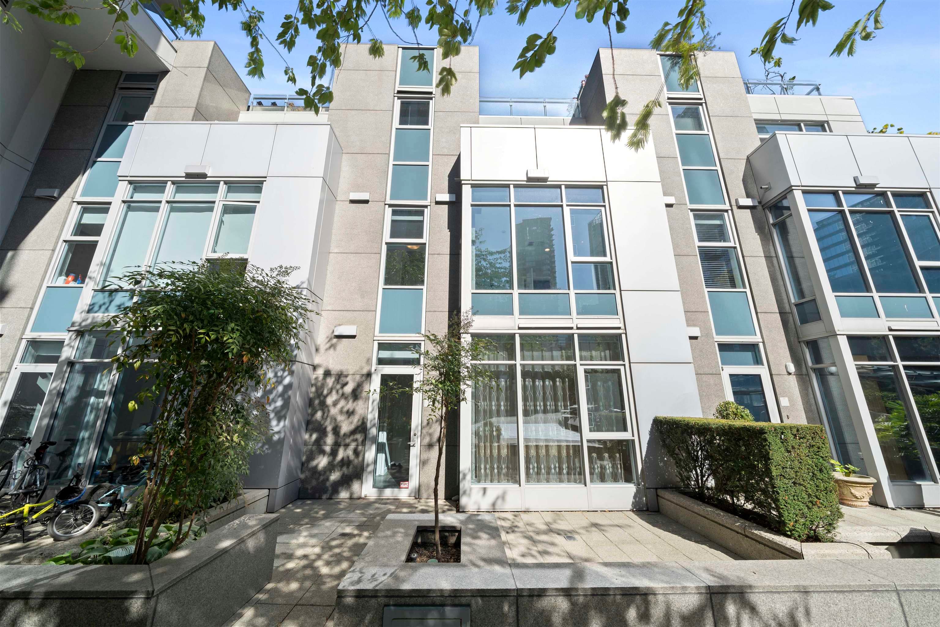 TH19 - 1281 W Cordova Street, Vancouver