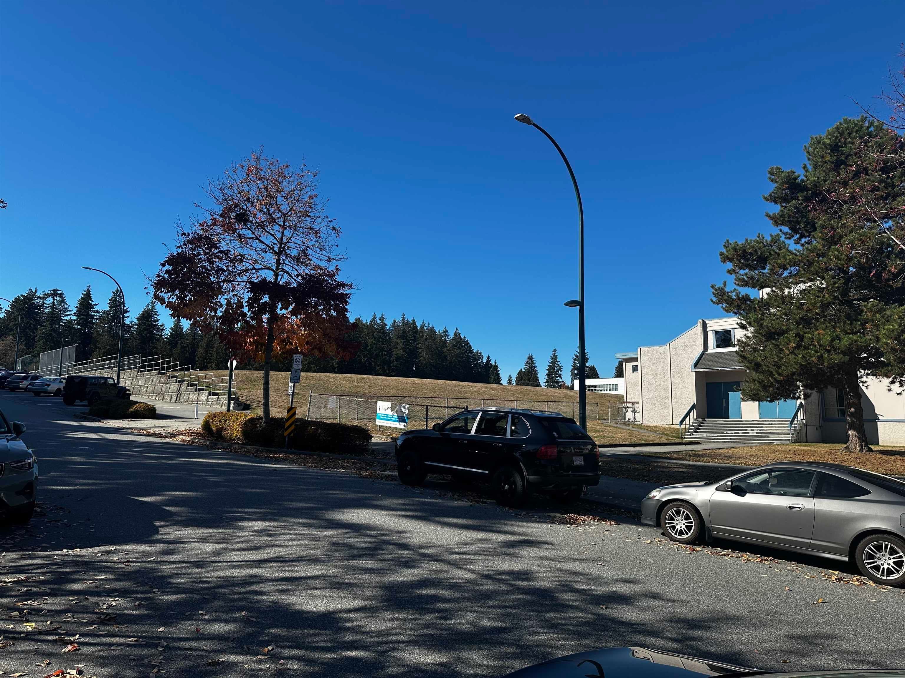 205 - 1122 King Albert Avenue, Coquitlam, V3J 1X7 — photo 2