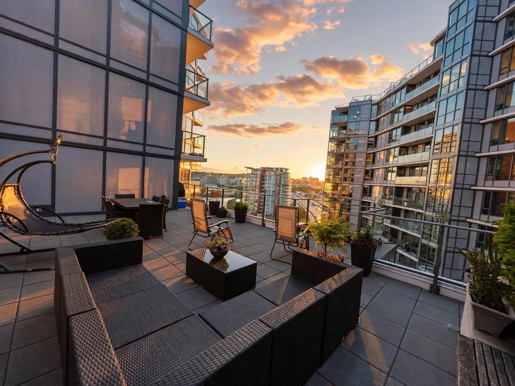 1251 - 38 Smithe Street, Vancouver, V6B 0P3 — photo 2