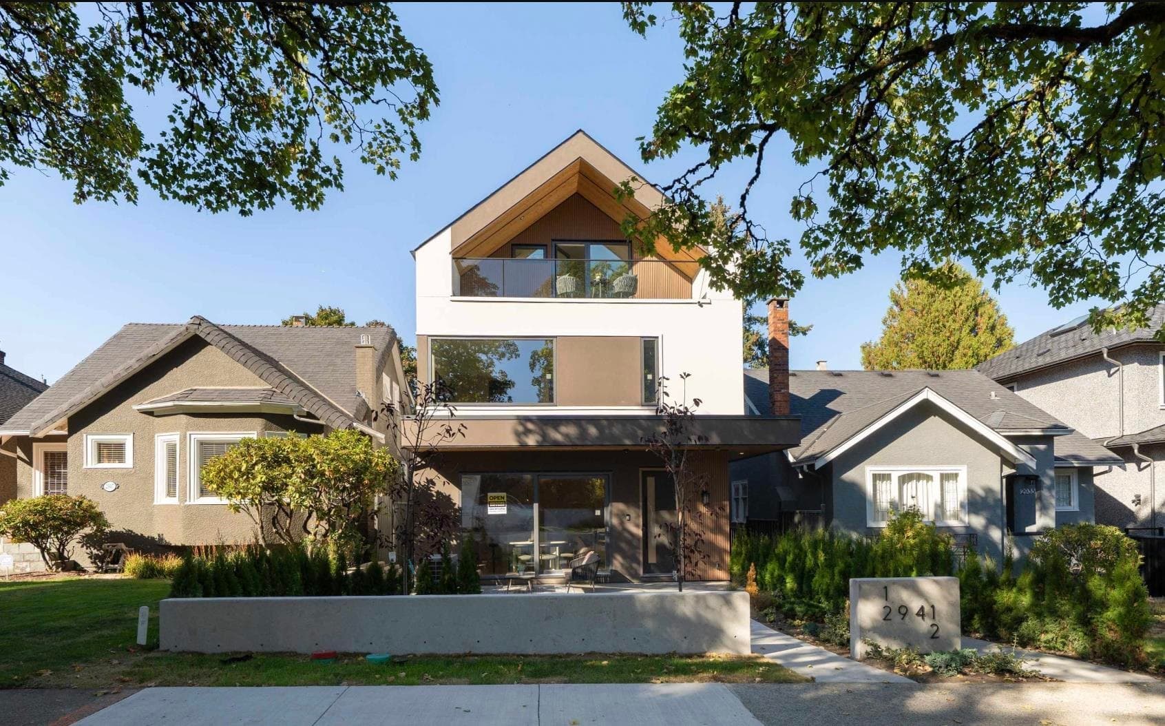 1 - 2941 W 29th Avenue, Vancouver, V6L 1Y3 — photo 1