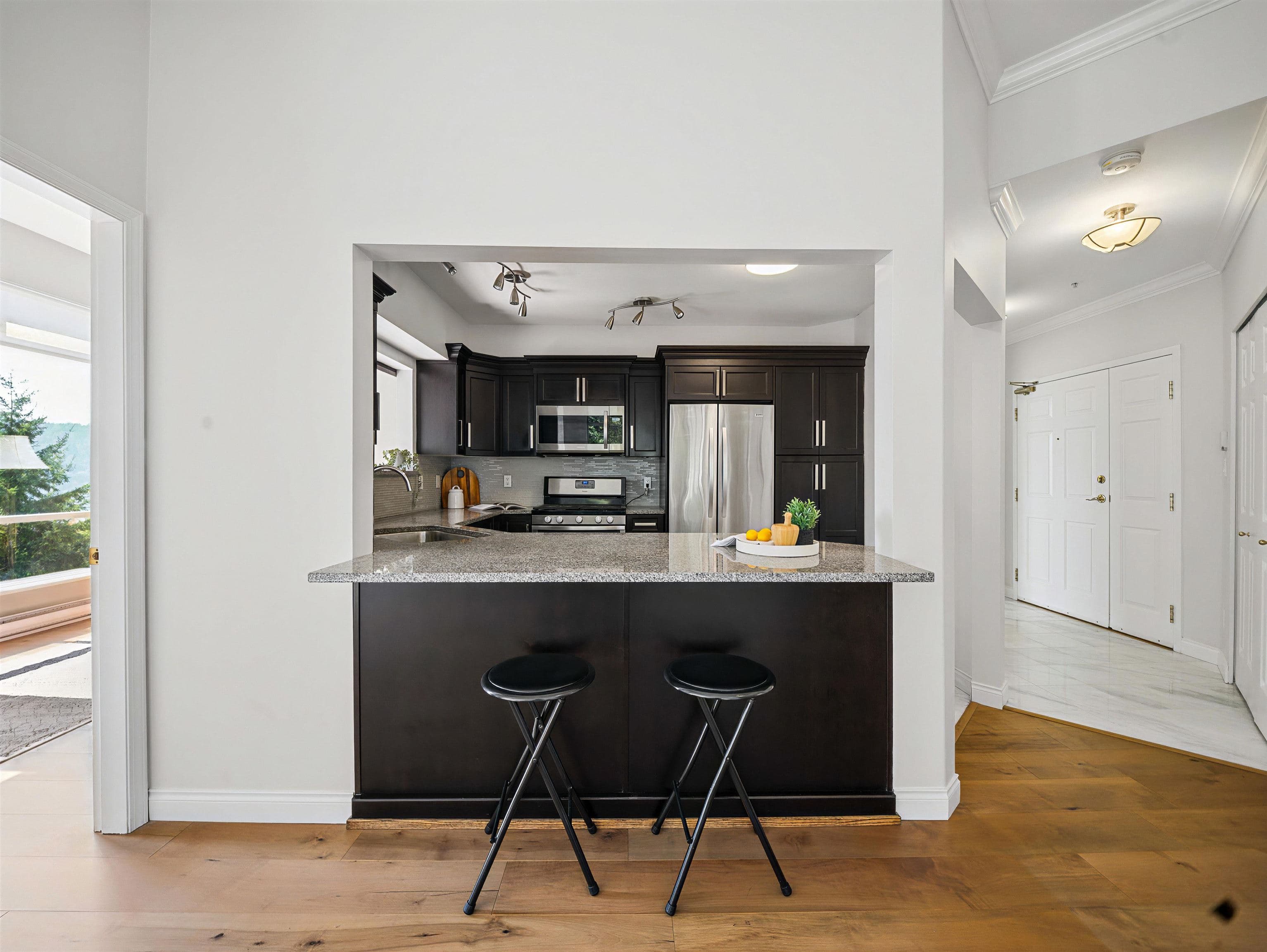521 - 3629 Deercrest Drive, North Vancouver, V7G 2S9 — photo 3