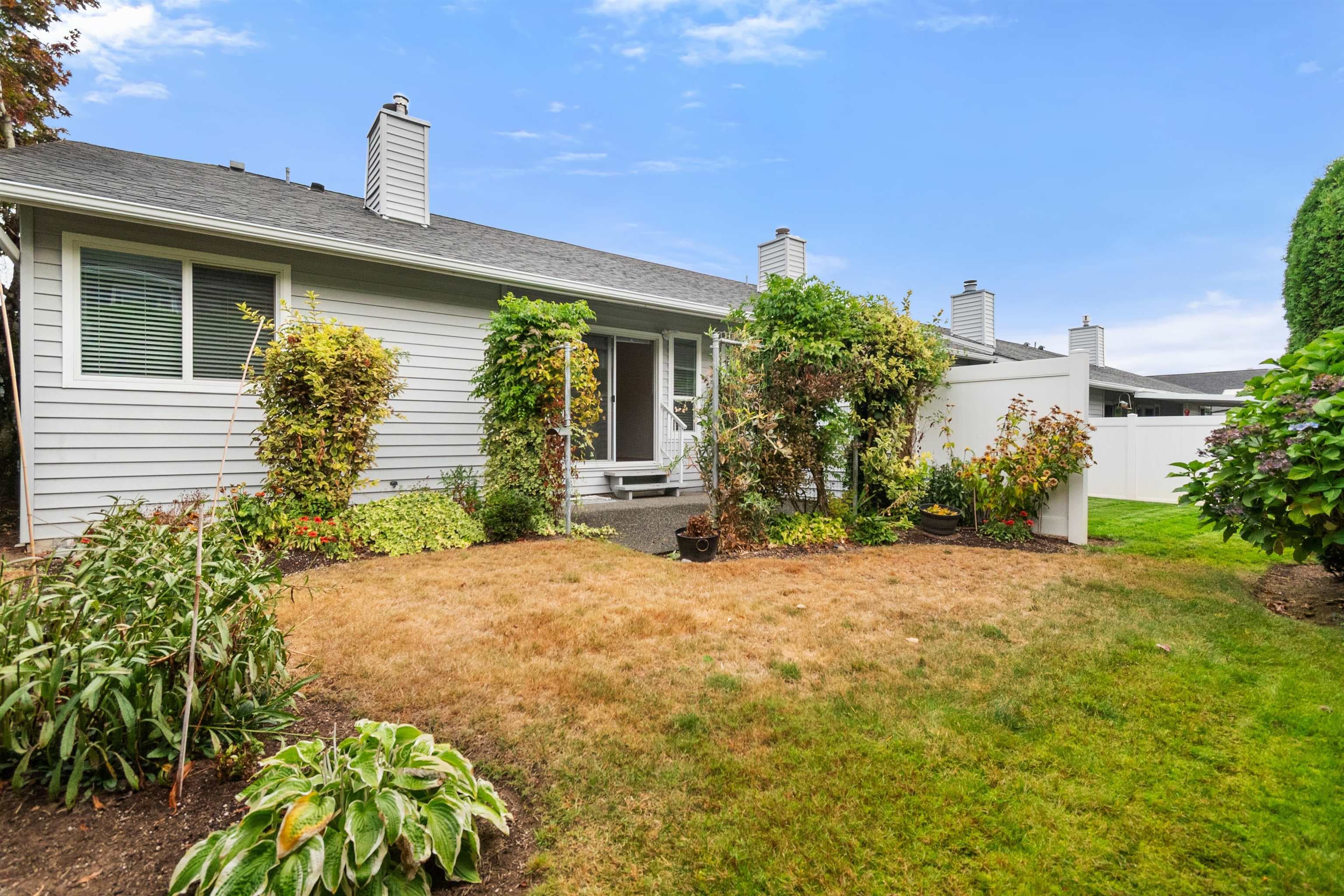 28 - 2989 Trafalgar Street, Abbotsford, V2S 7X9 — photo 4