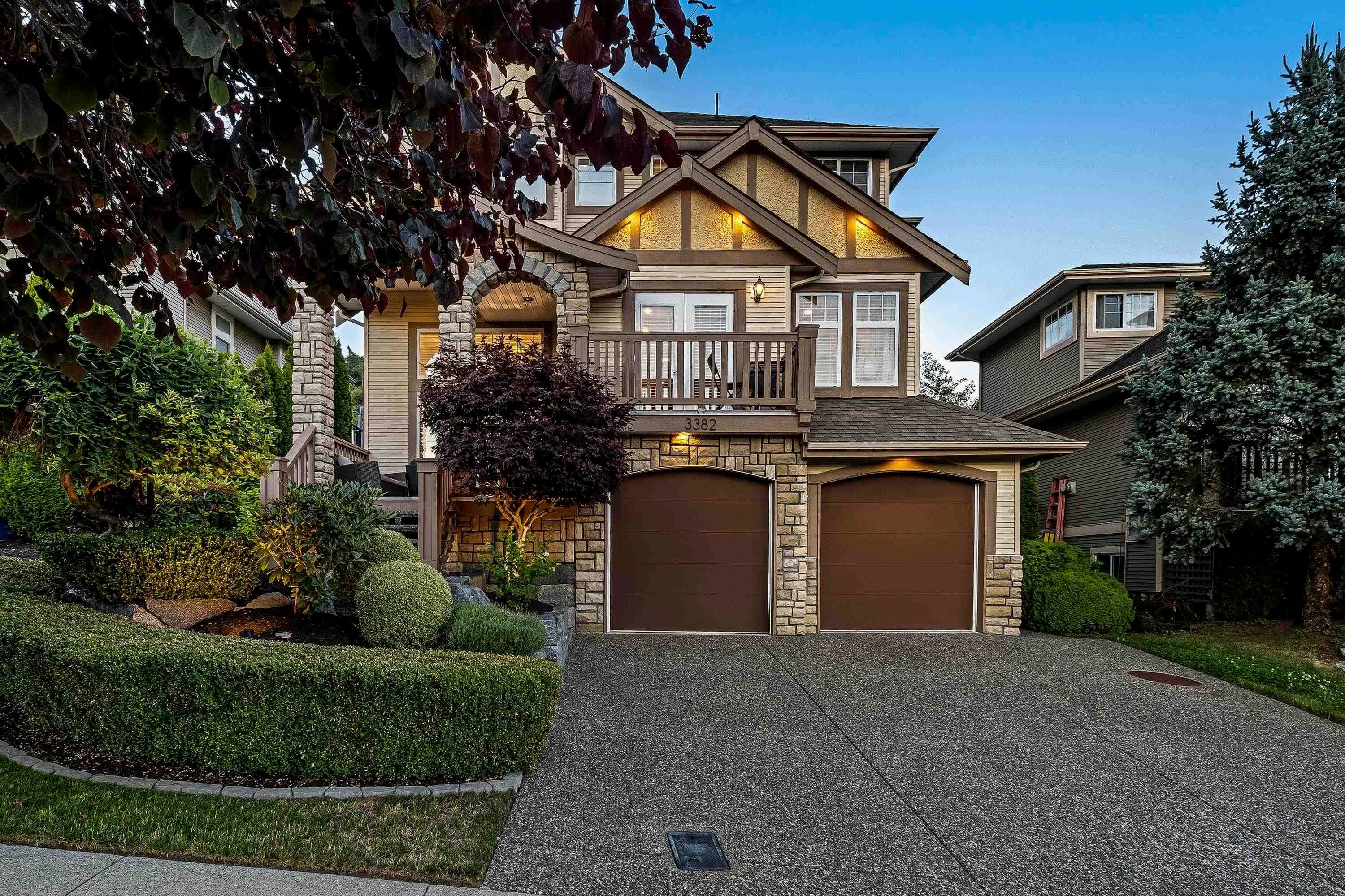 3382 Applewood Drive, Abbotsford, V3G 3E1 — photo 2