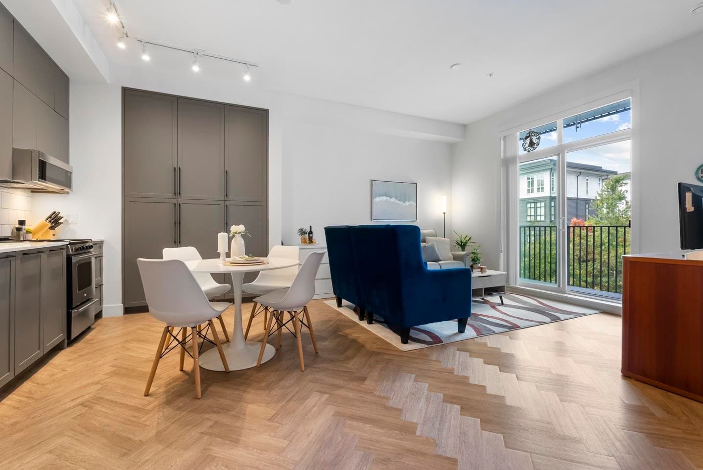 216 - 13933 105 Boulevard, Surrey, V3T 0R6 — photo 5
