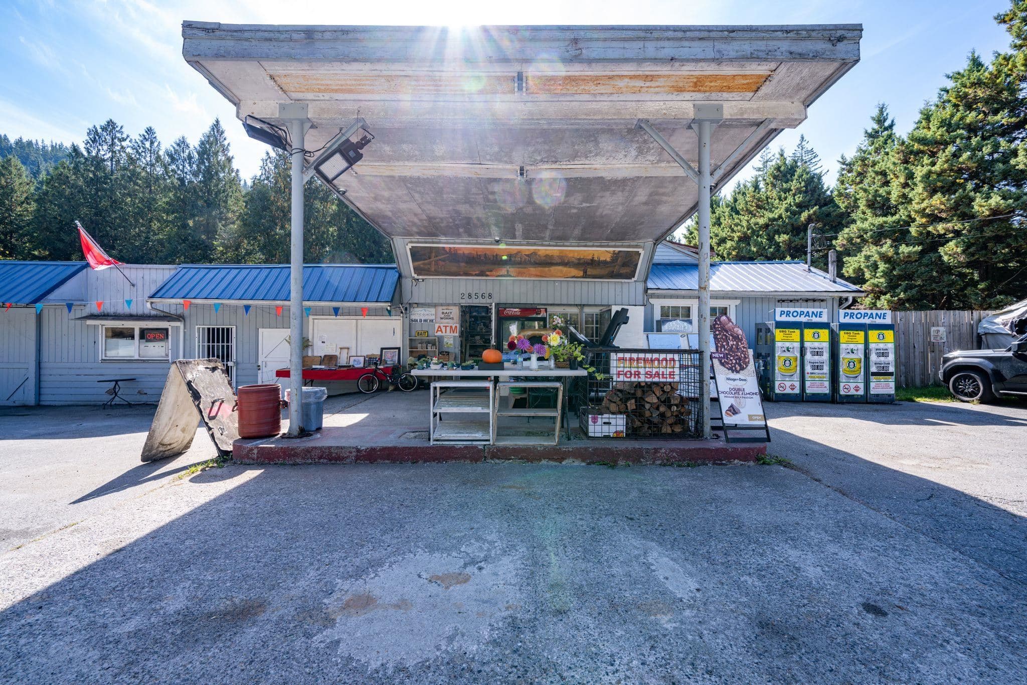 28588 Dewdney Trunk Road, Maple Ridge