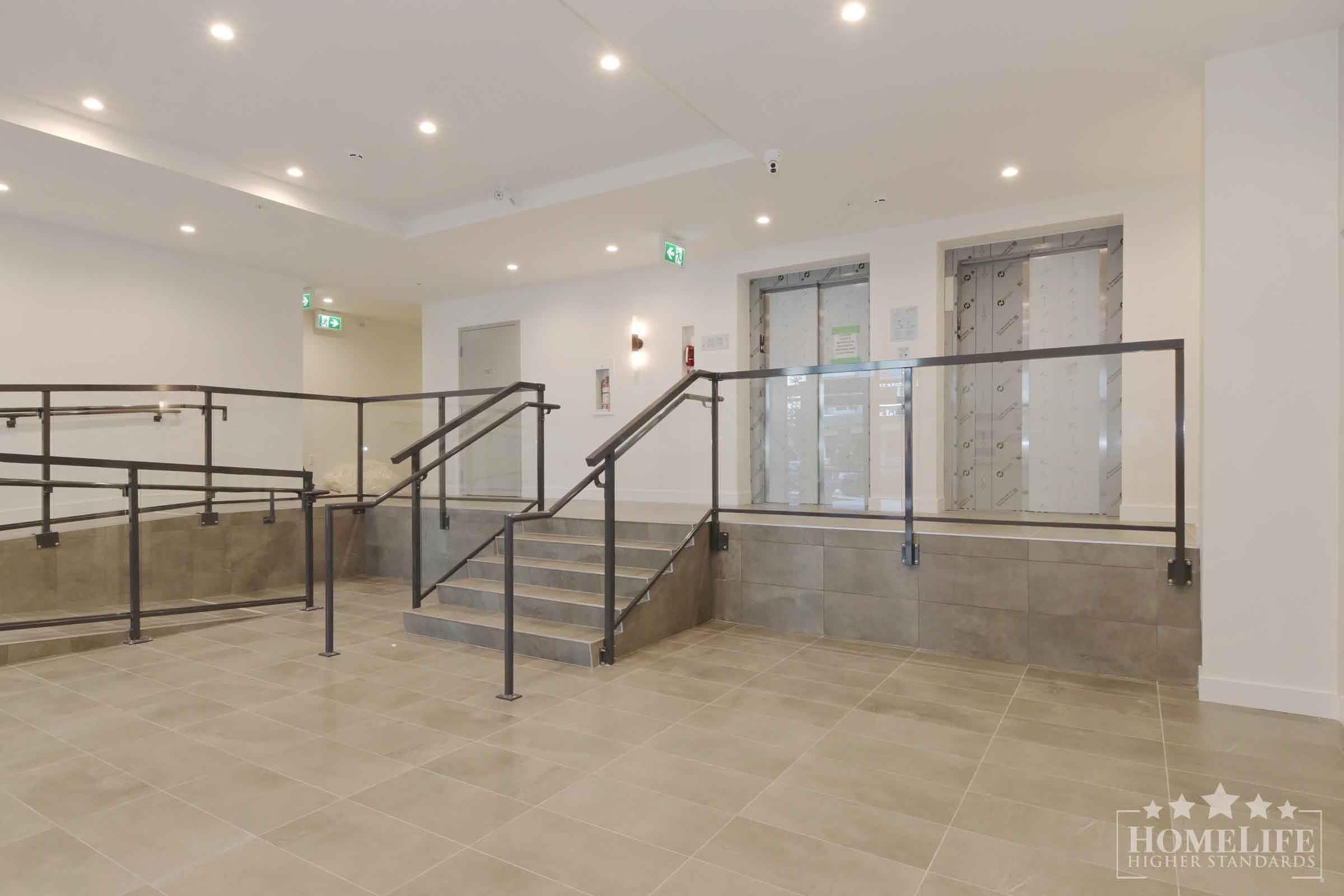 319 - 13760 75a Avenue, Surrey, V3W 3W5 — photo 2